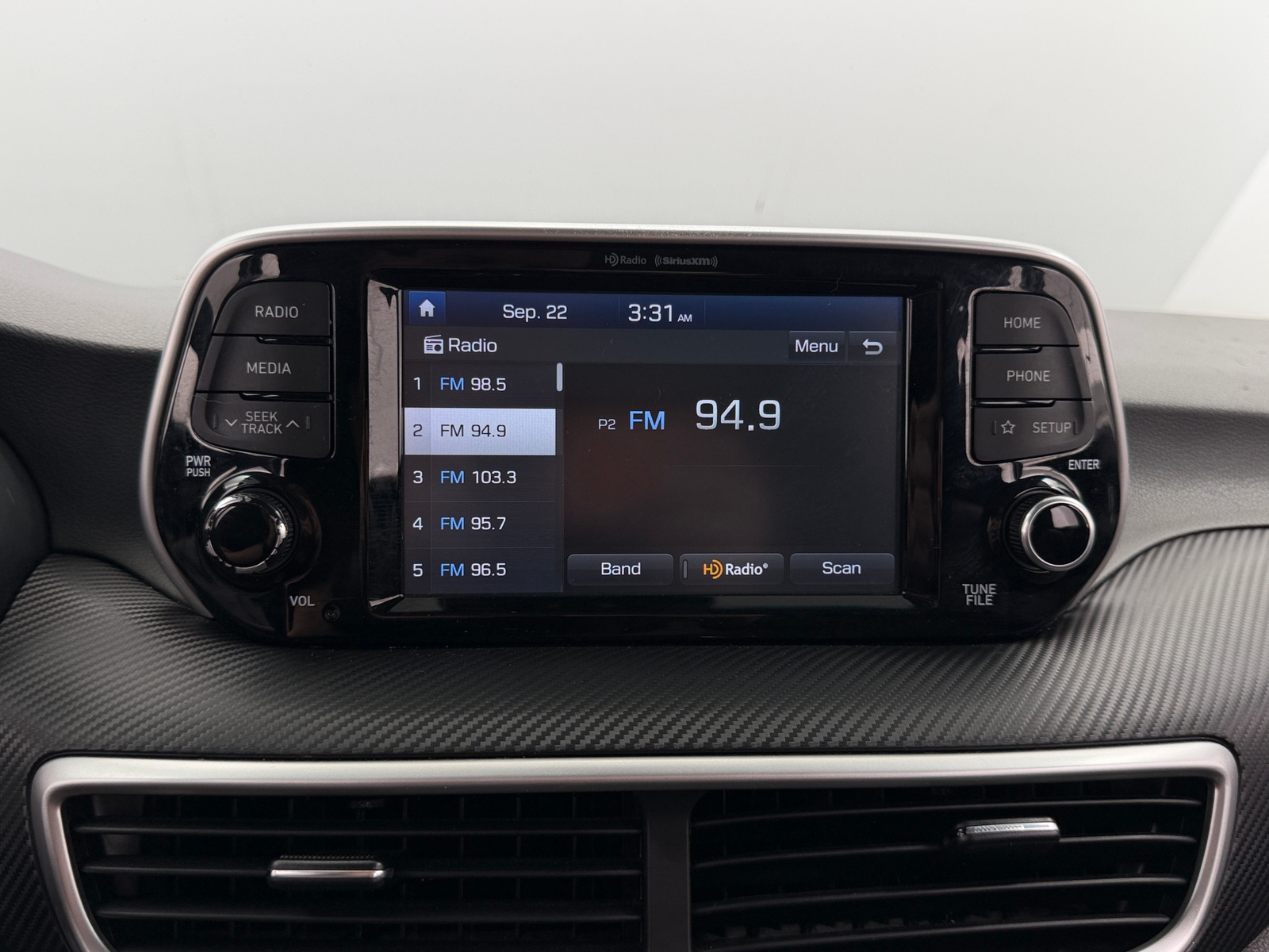 Thumbnail: 2019 Hyundai Tucson - 4