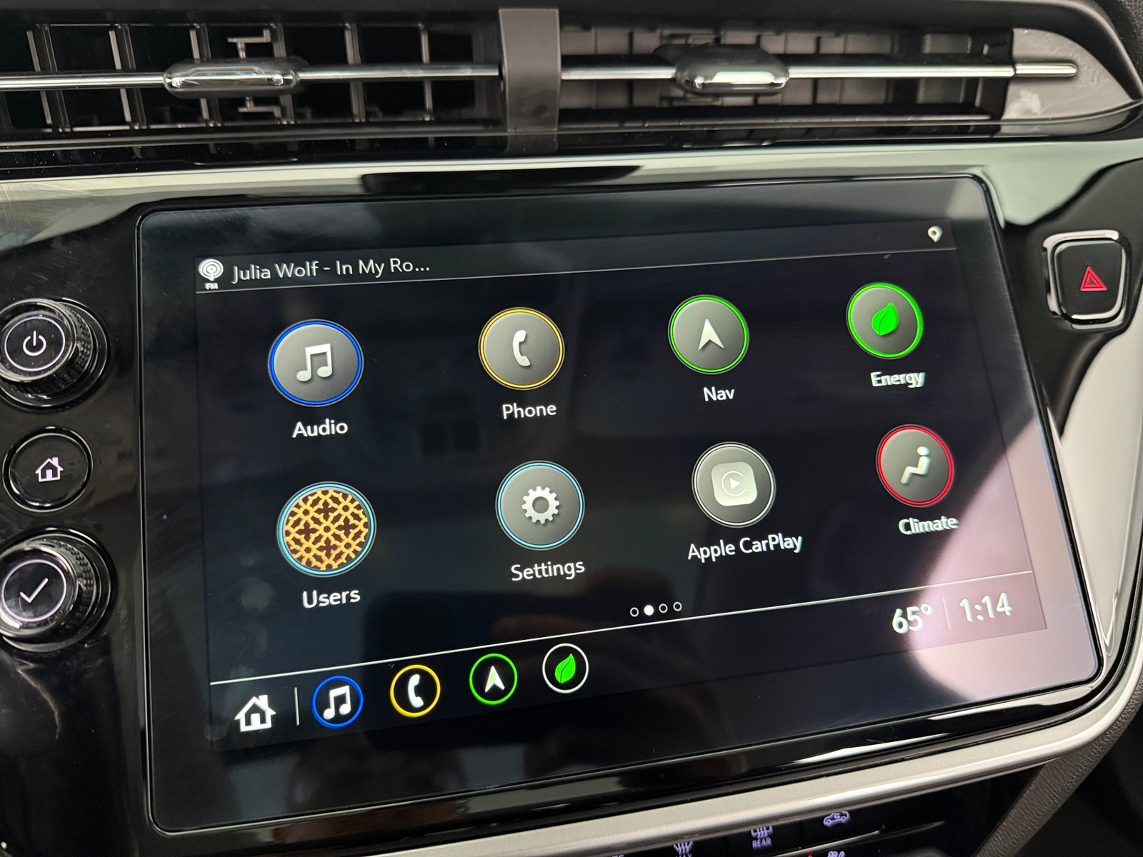 Thumbnail: 2022 Chevrolet Bolt EUV - 3