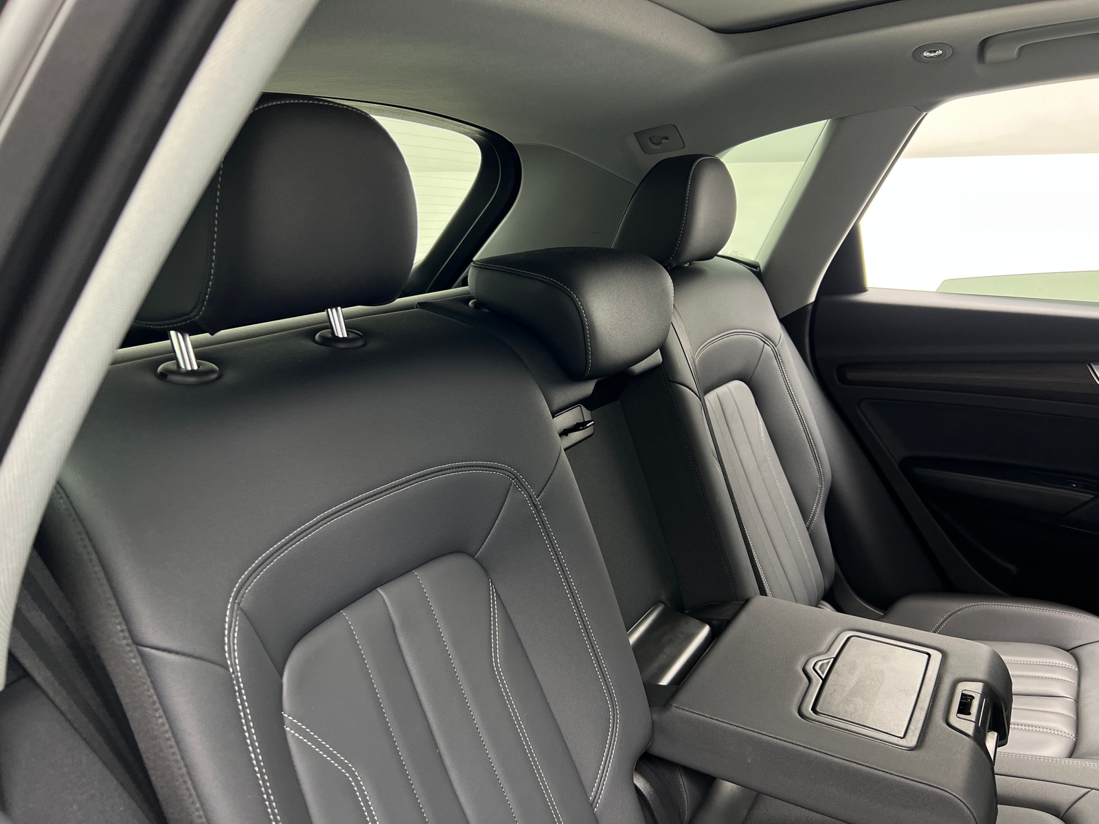 Thumbnail: 2023 Audi Q5 - 6