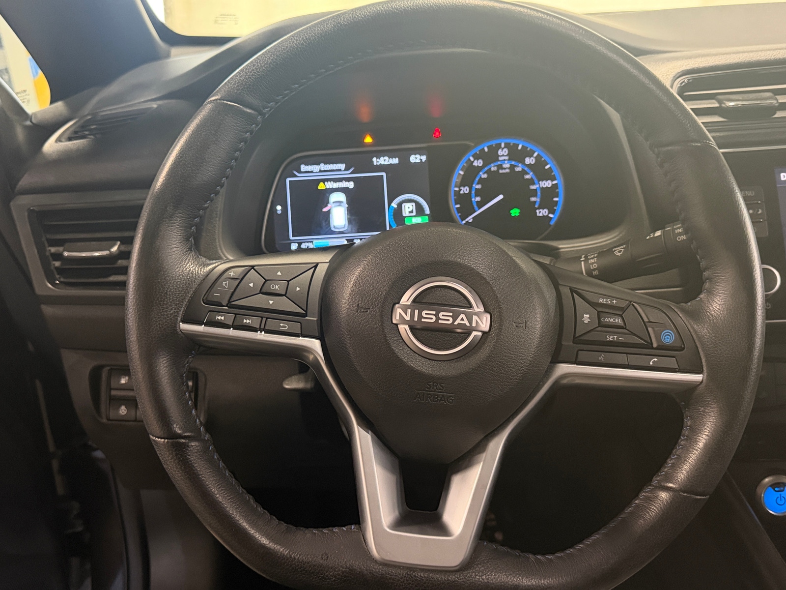 Thumbnail: 2024 Nissan Leaf - 5