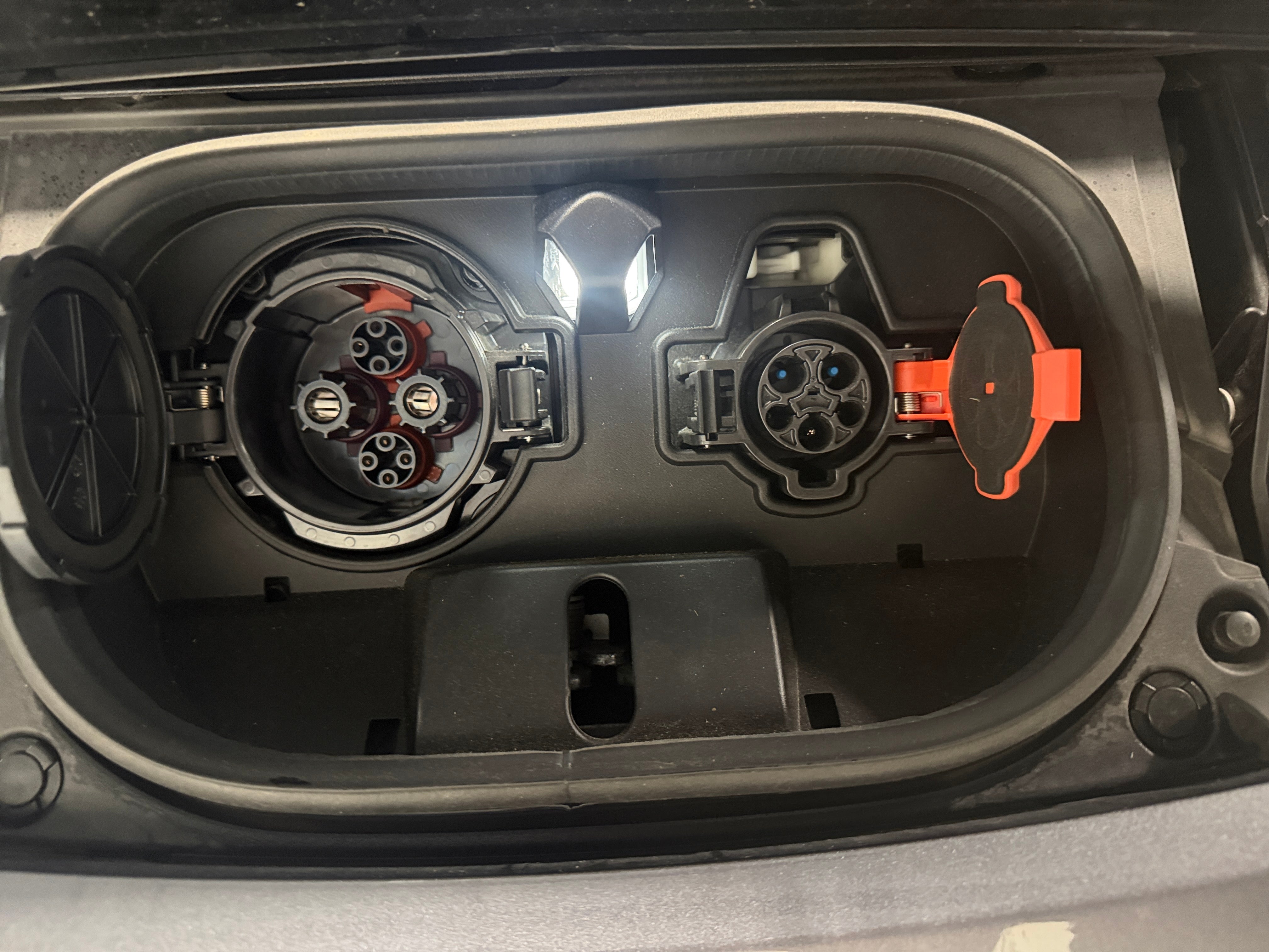 2024 Nissan LEAF