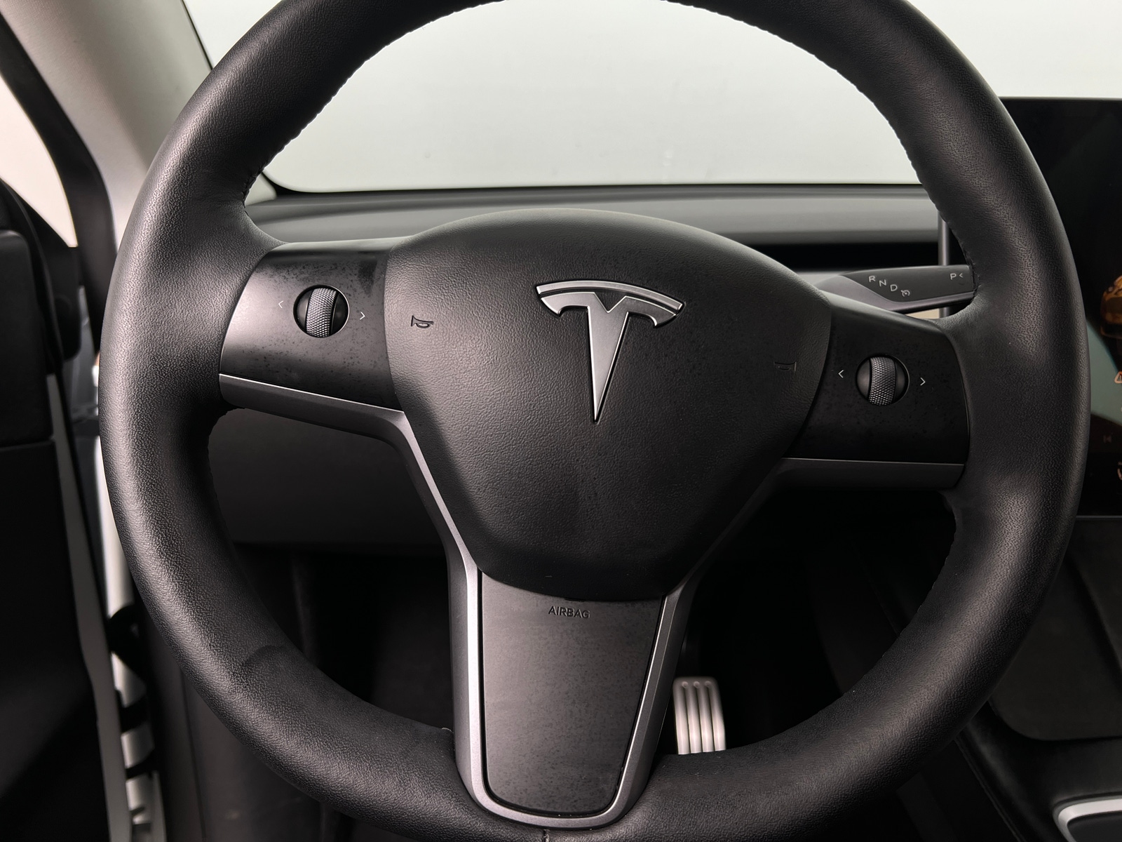 Thumbnail: 2022 Tesla Model Y - 4