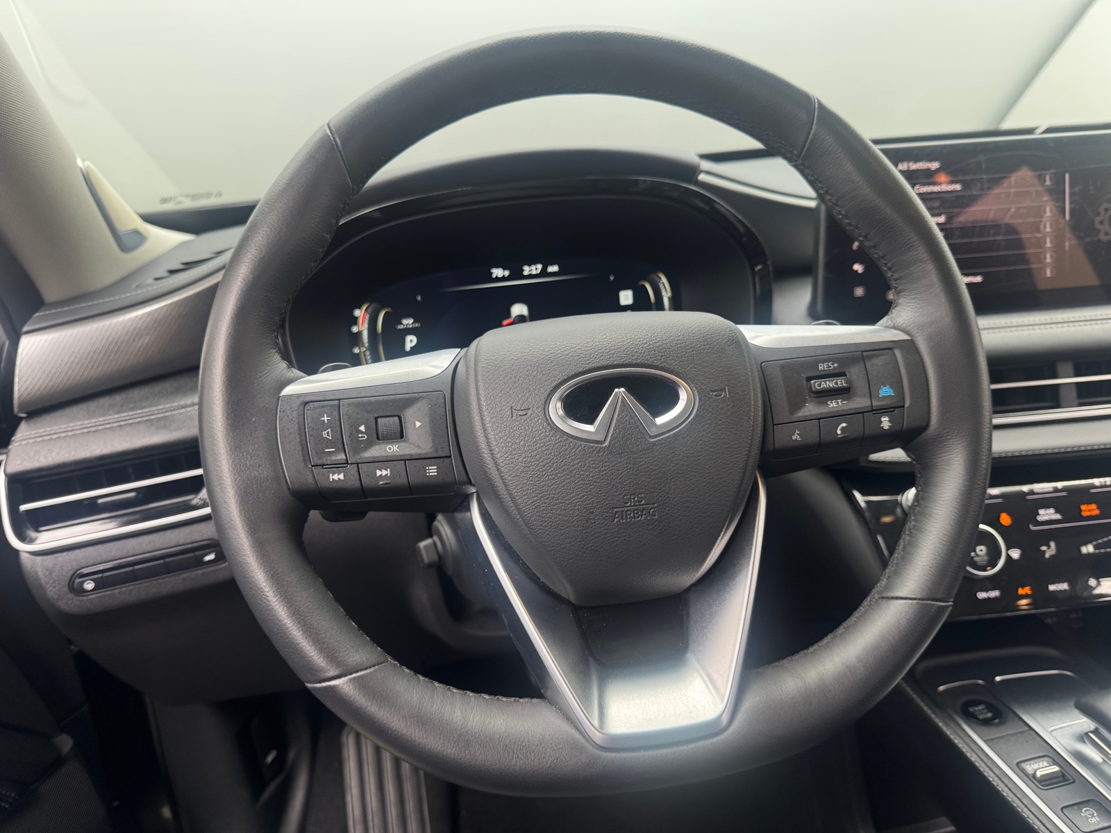 Thumbnail: 2026 INFINITI QX60 - 4