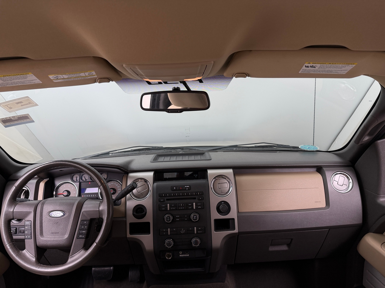 Thumbnail: 2010 Ford Econoline - 3