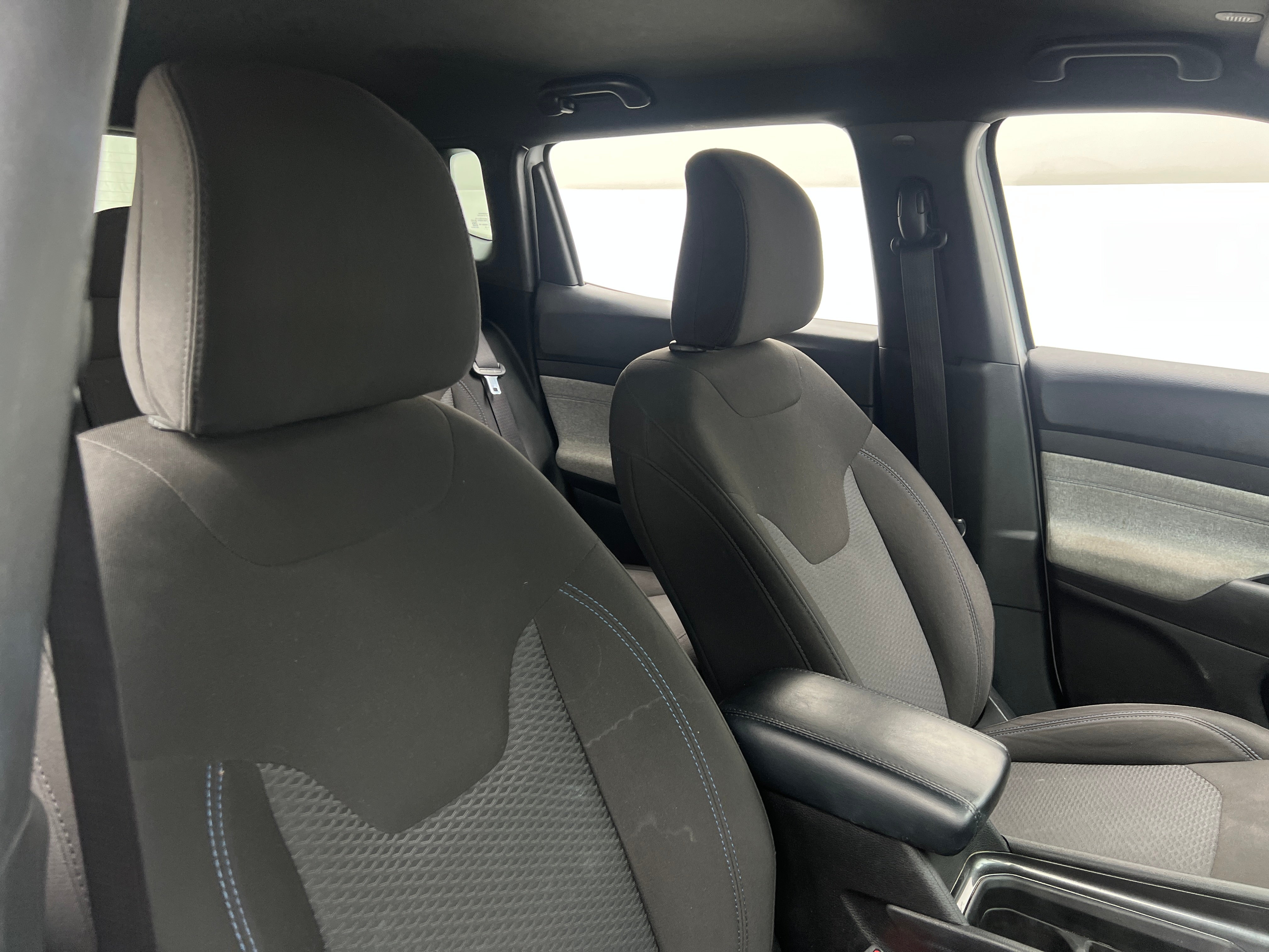 2023 Jeep Compass Sport