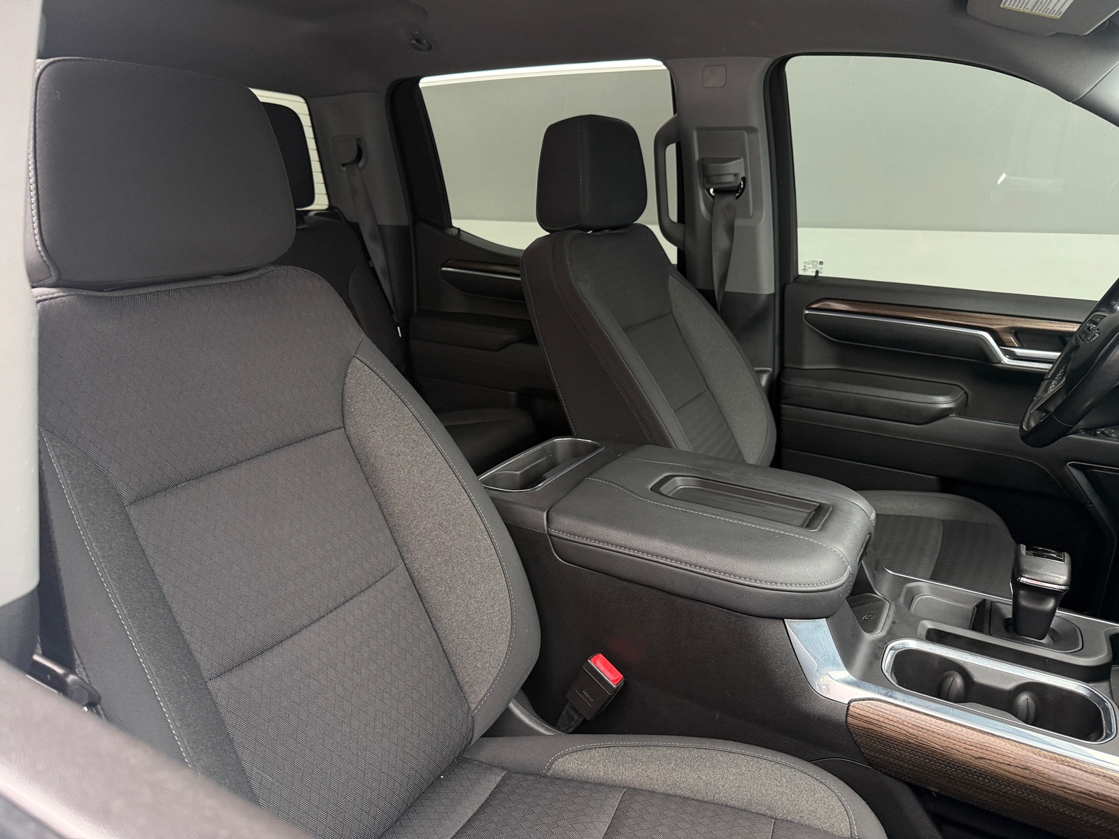Thumbnail: 2022 Chevrolet Silverado 1500 - 2