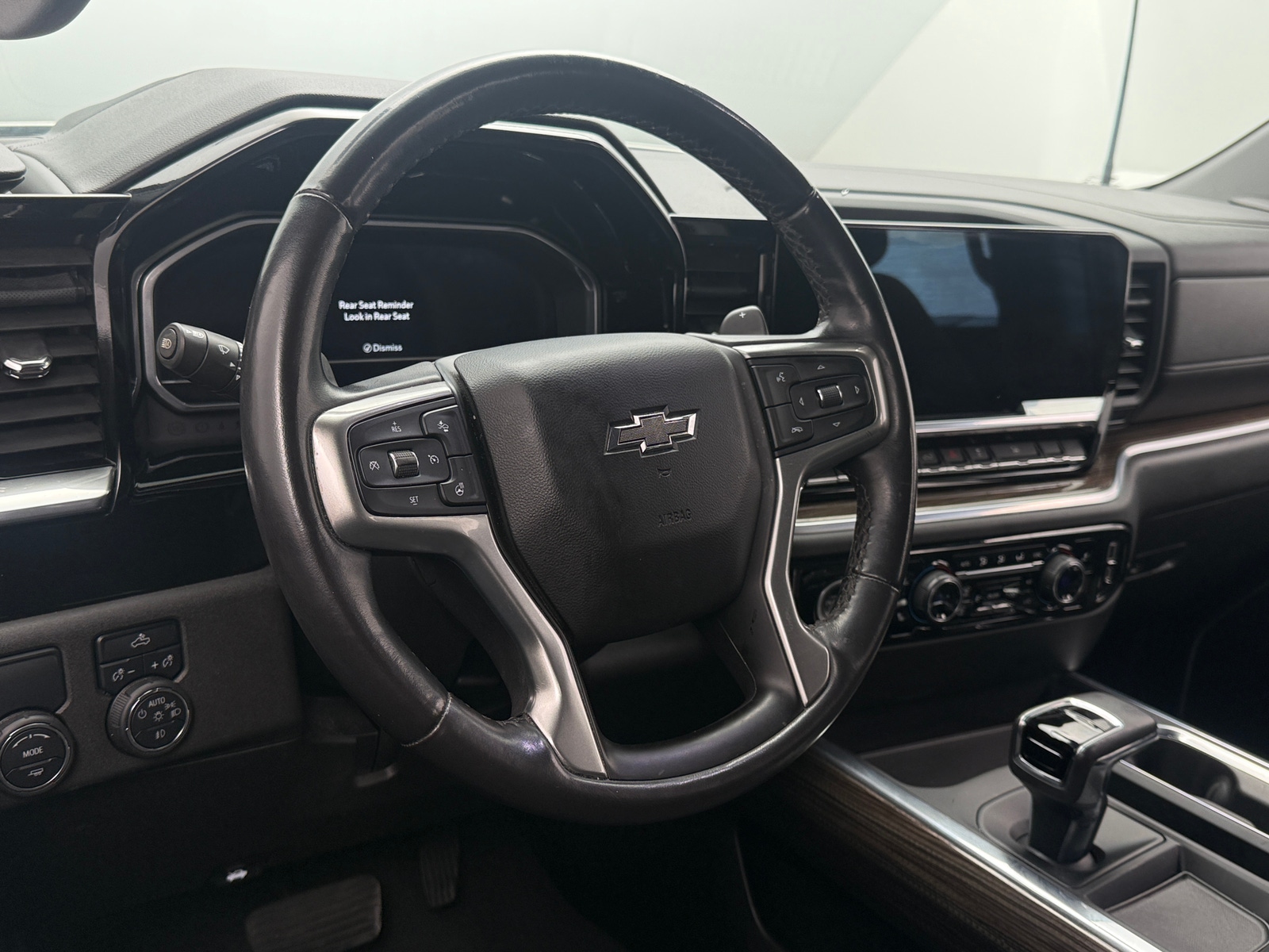Thumbnail: 2022 Chevrolet Silverado 1500 - 5