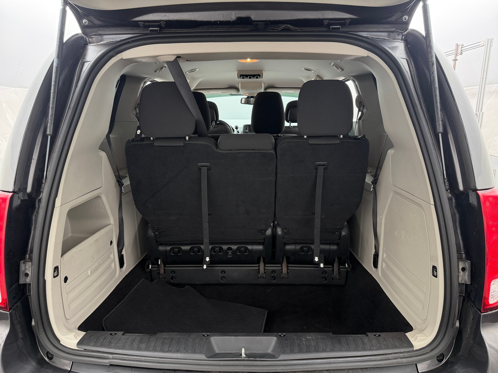 Thumbnail: 2019 Dodge Grand Caravan - 7