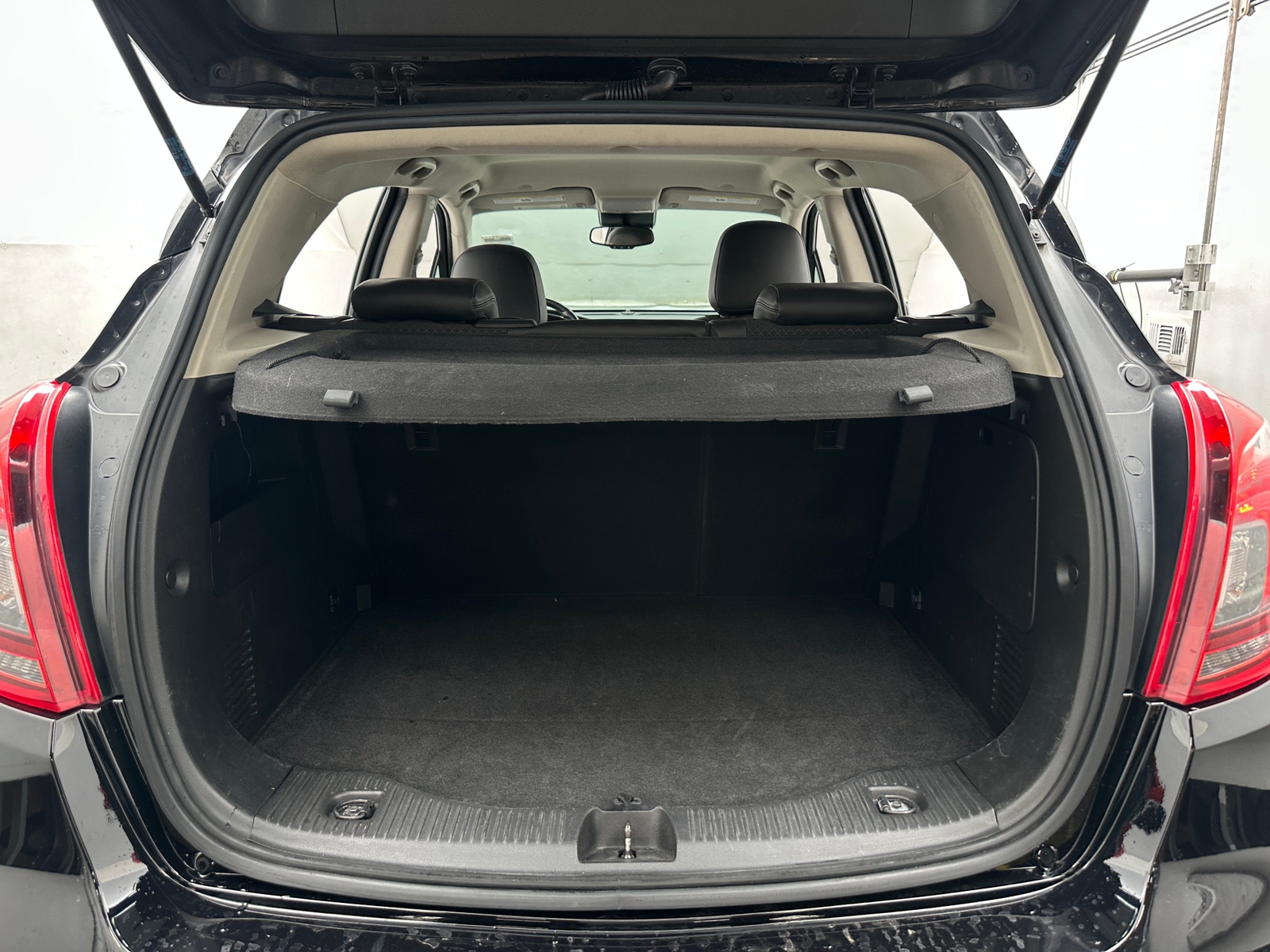 Thumbnail: 2020 Buick Encore - 6