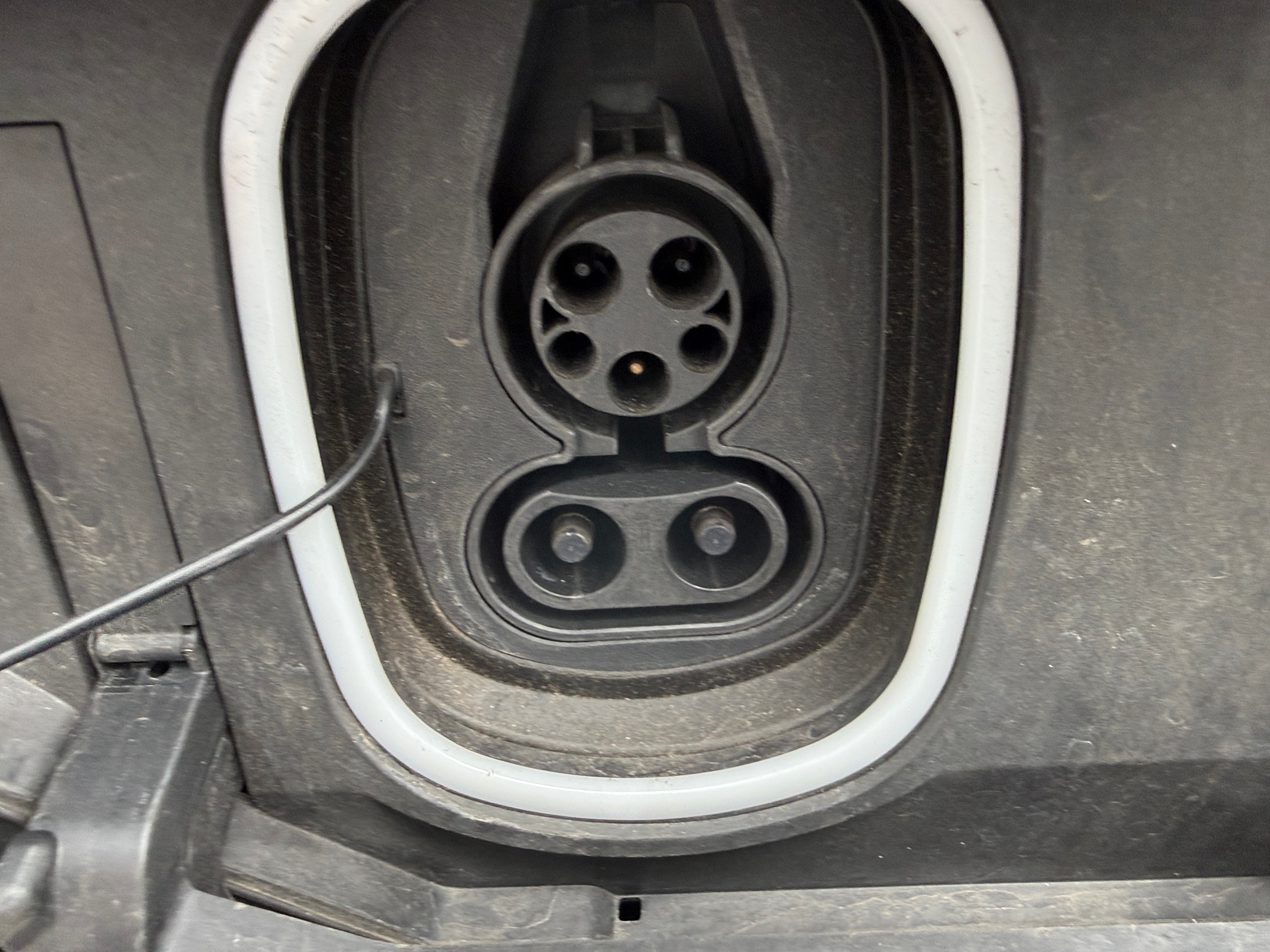 Used 2024 Cadillac LYRIQ Tech with VIN 1GYKPMRL4RZ137471 for sale in Auburn, WA
