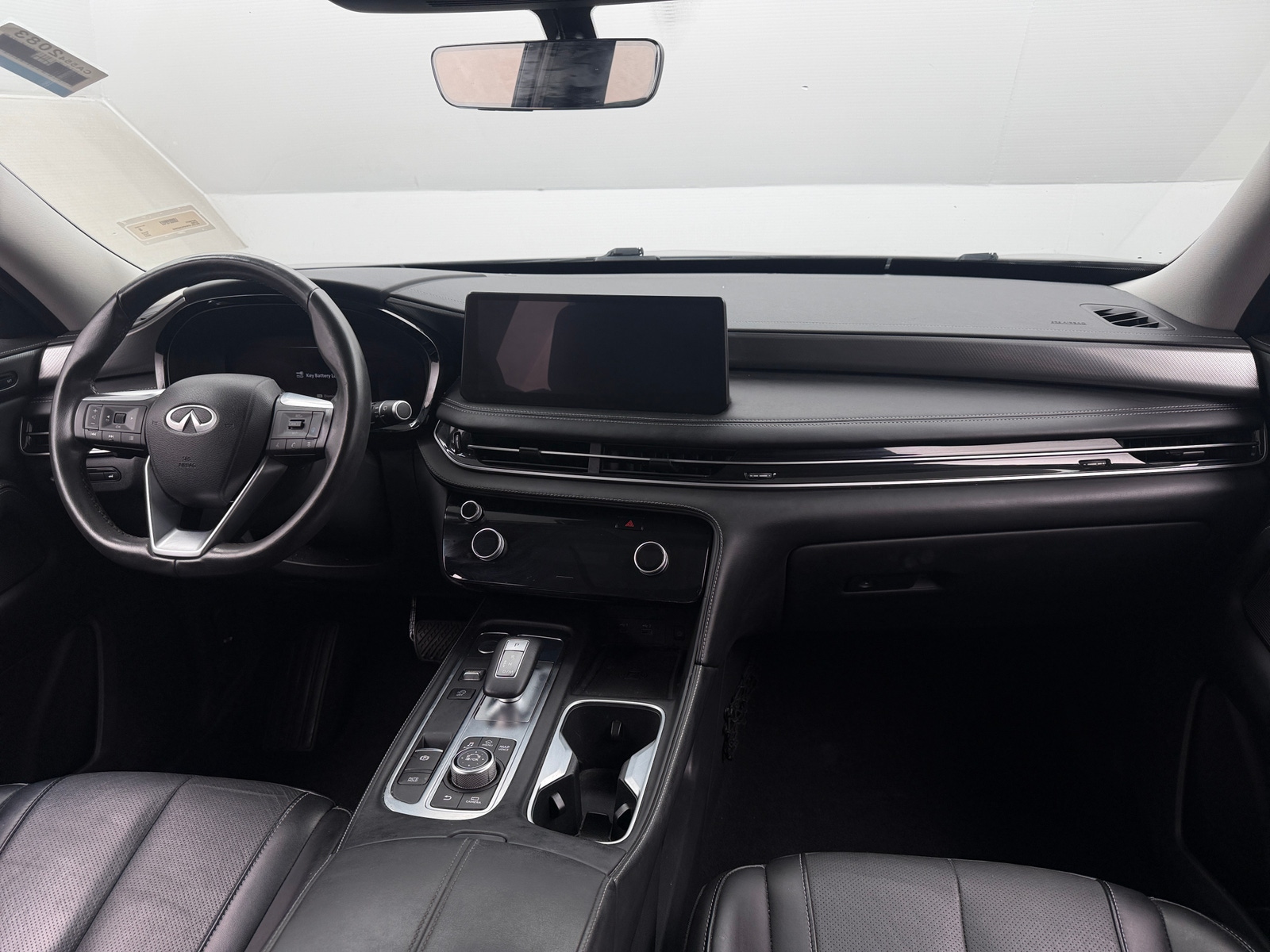 Thumbnail: 2023 INFINITI QX60 - 2