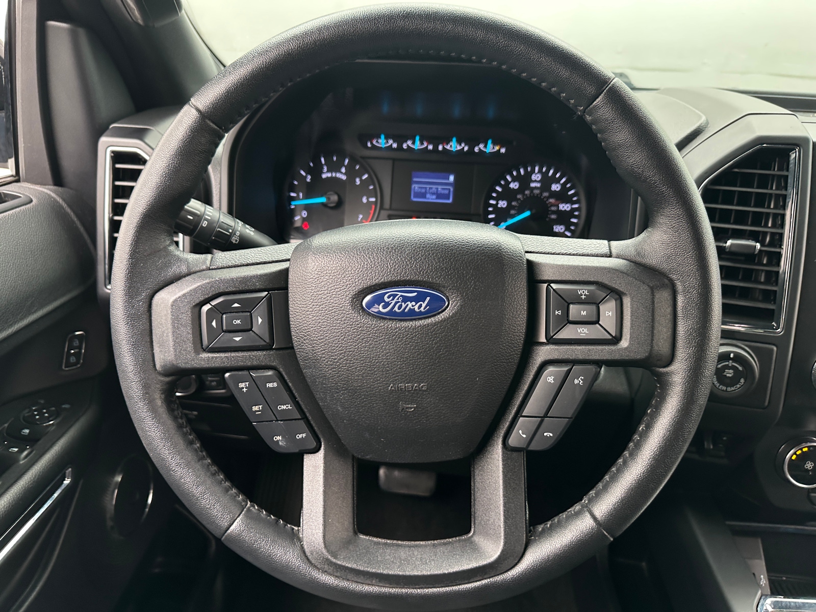 Thumbnail: 2019 Ford Expedition MAX - 5