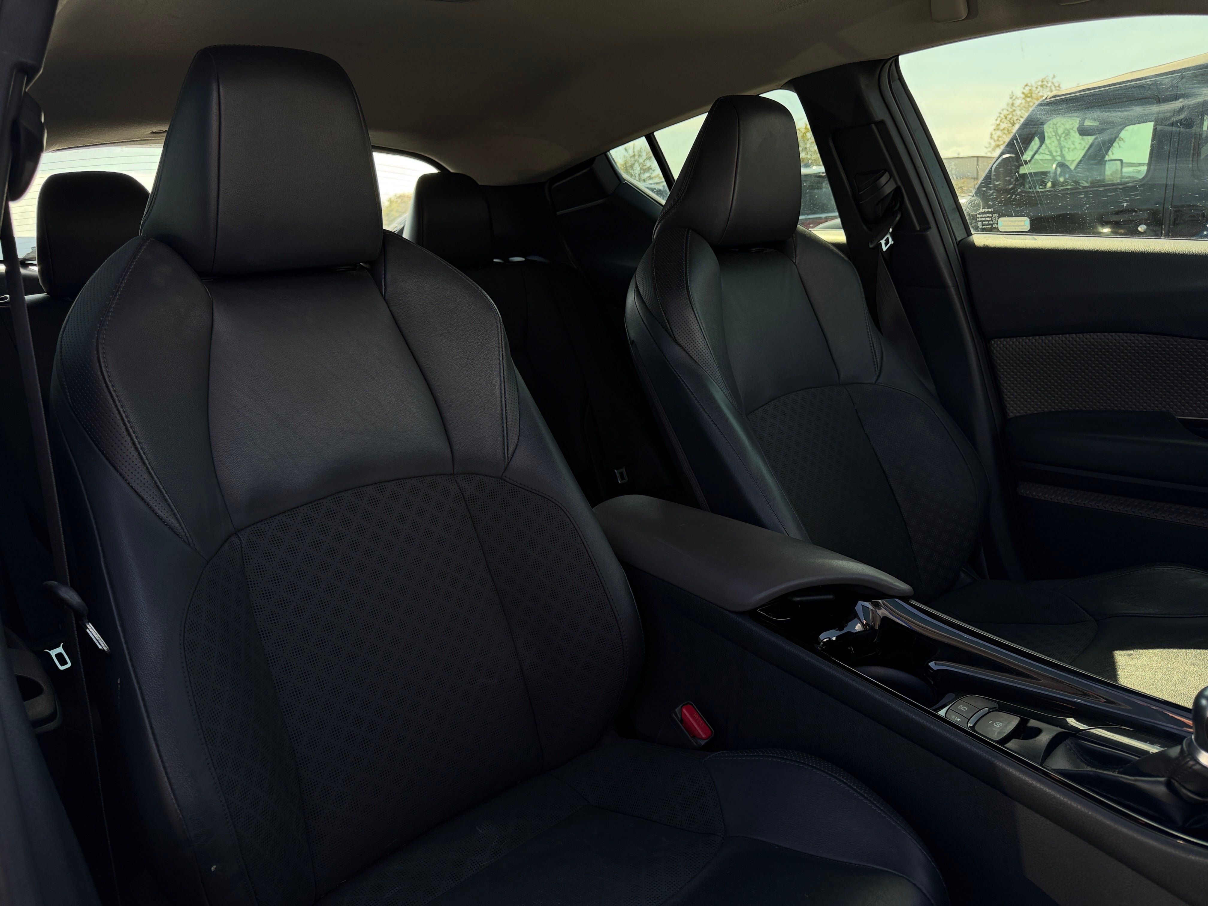 2020 Toyota C-HR Limited