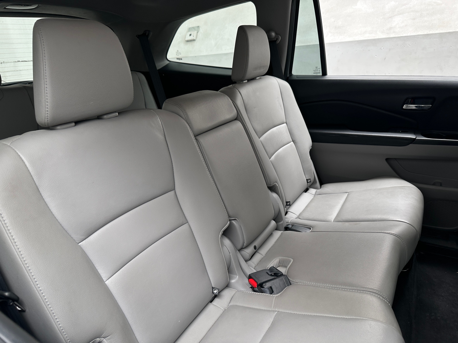 Thumbnail: 2017 Honda Pilot - 5