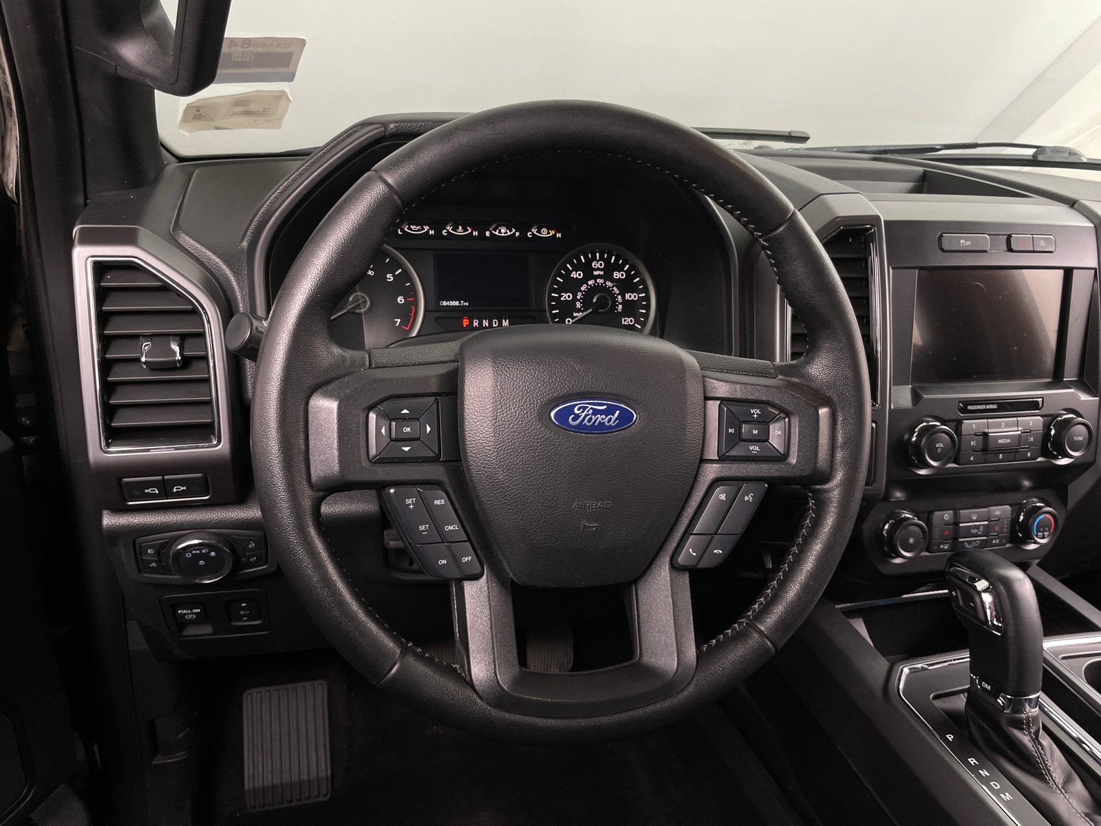 Thumbnail: 2019 Ford Econoline - 5