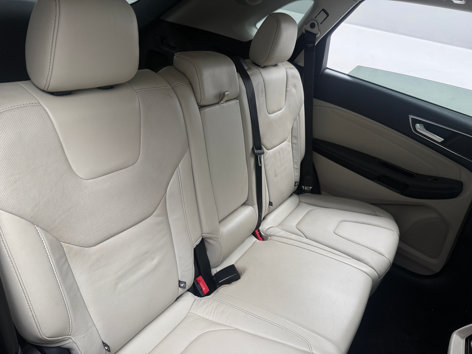 Thumbnail: 2016 Ford Edge - 5