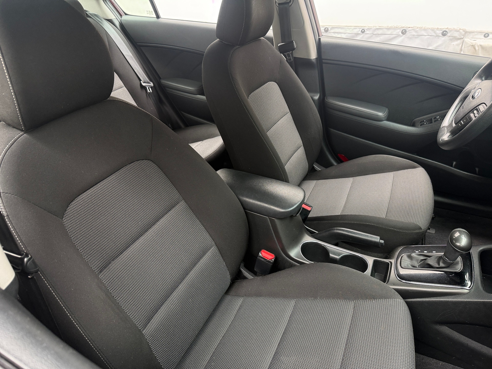 Thumbnail: 2018 Kia Forte - 2
