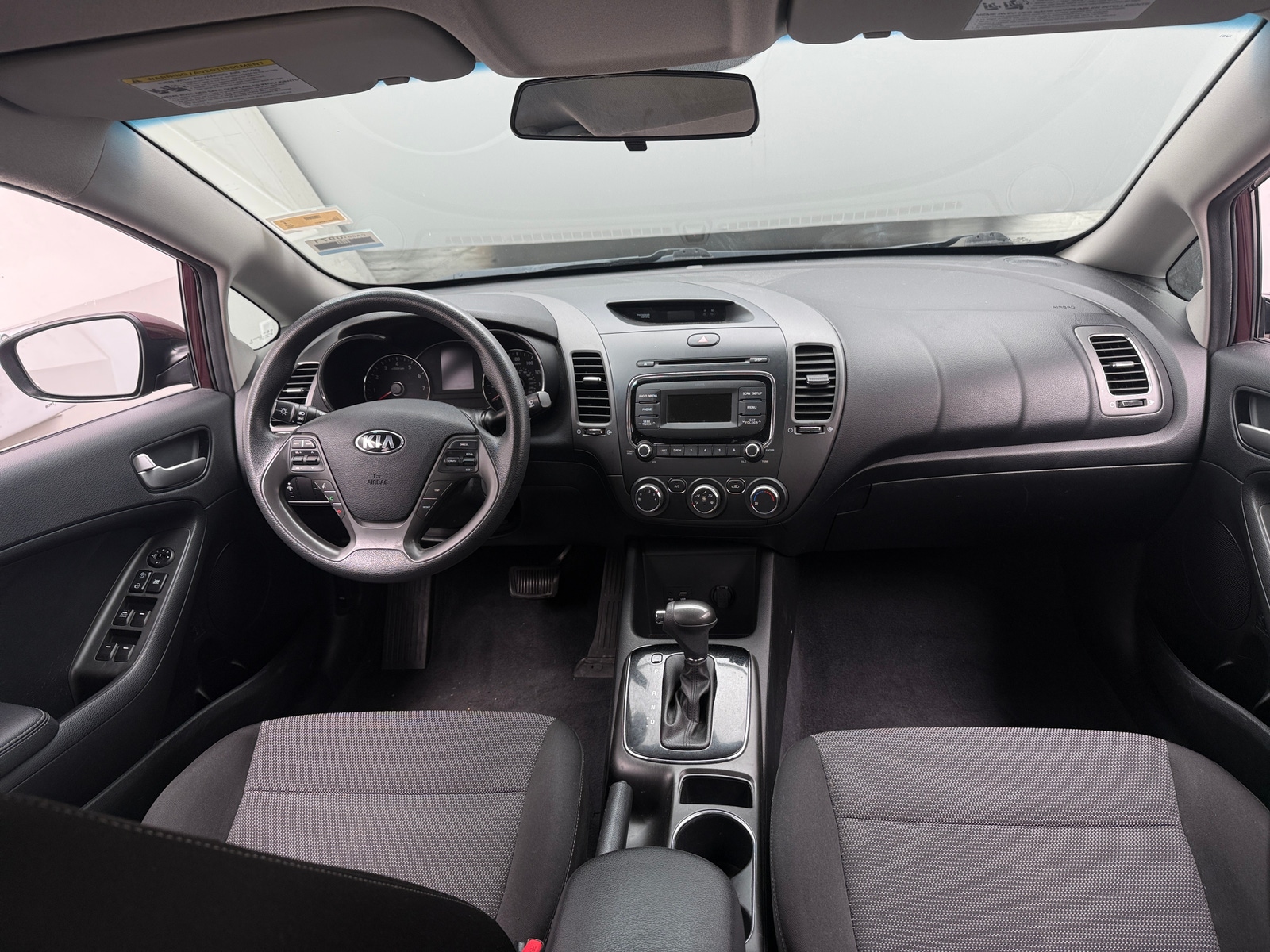 Thumbnail: 2018 Kia Forte - 3