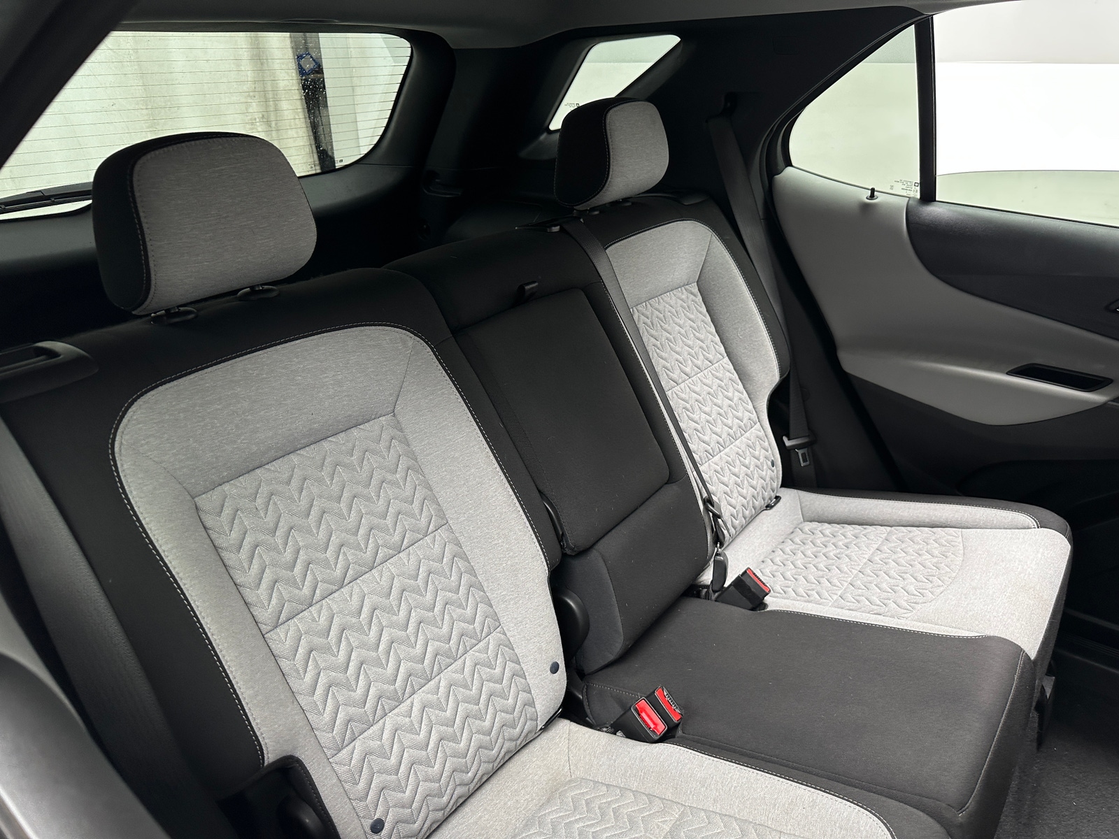 Thumbnail: 2022 Chevrolet Equinox - 6
