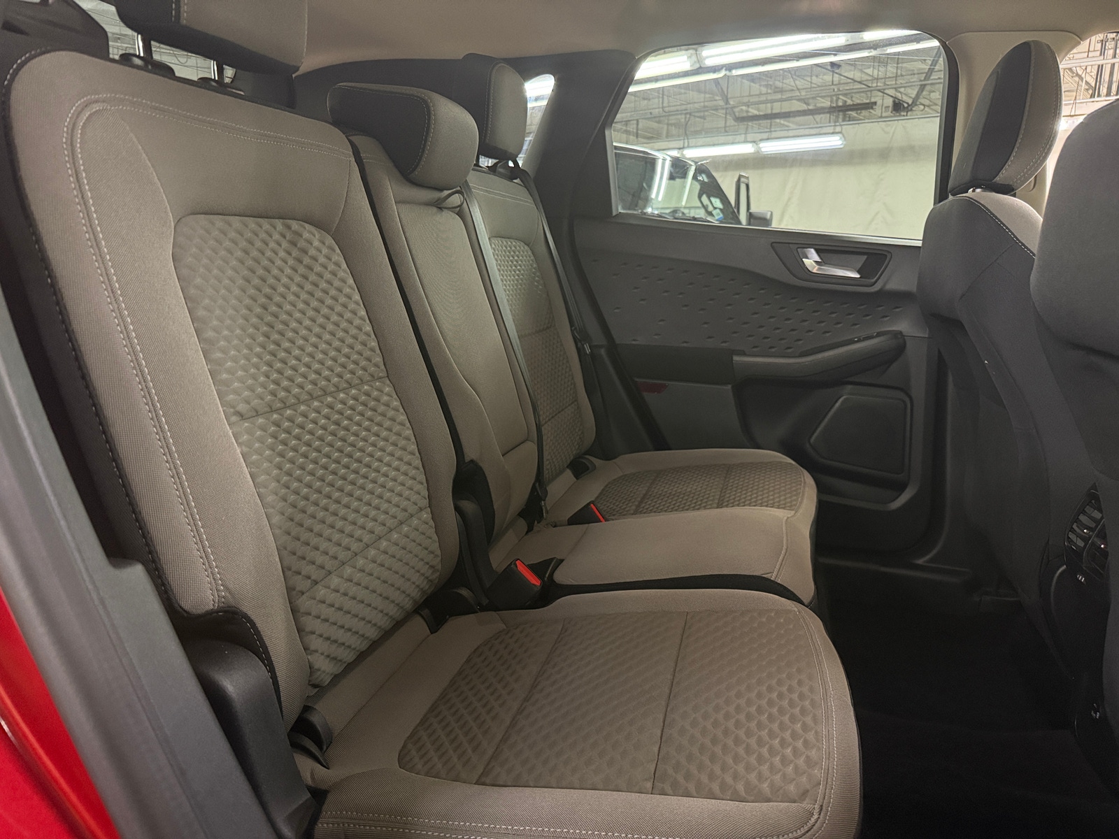 Thumbnail: 2020 Ford Escape - 6