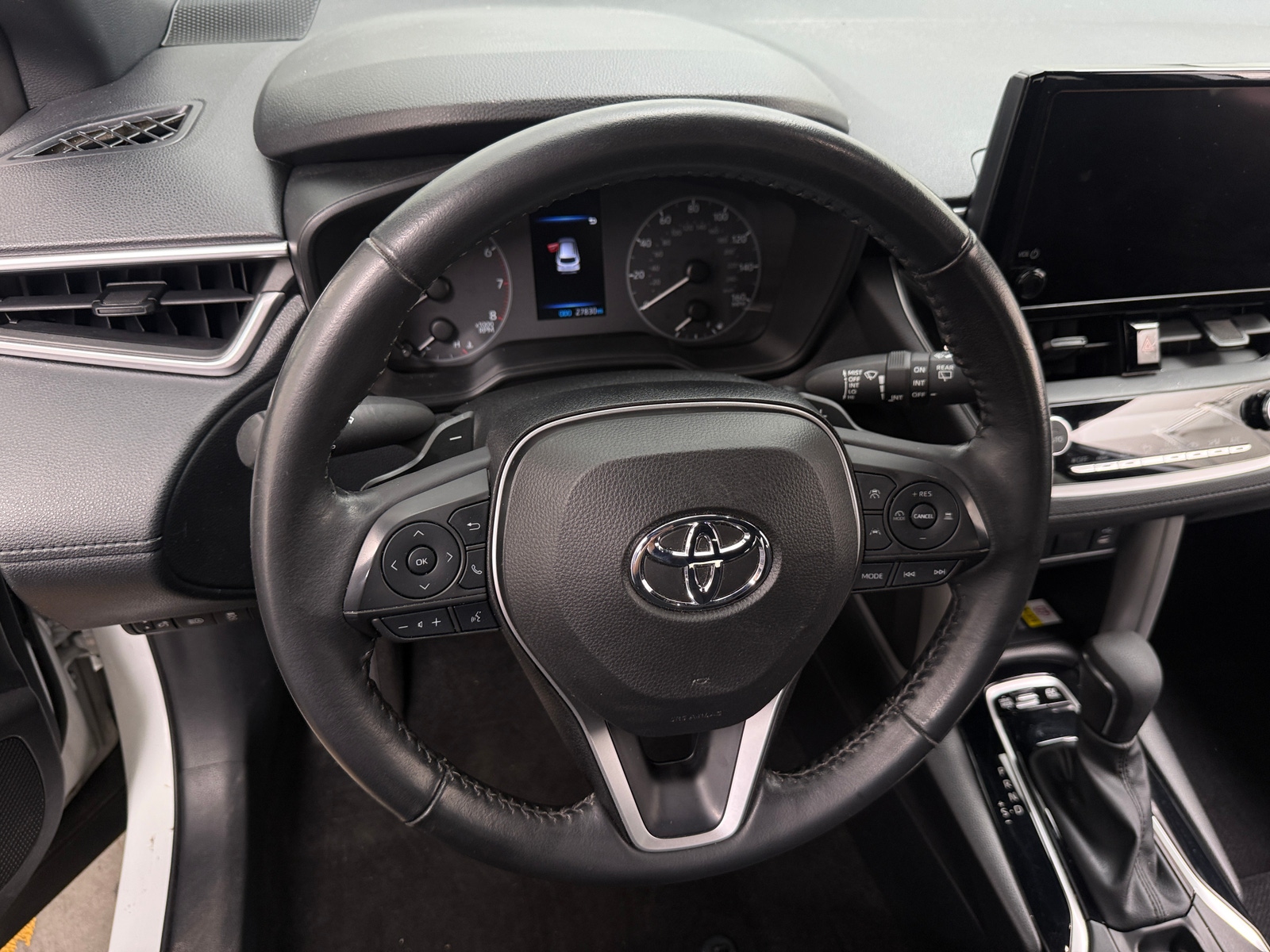 Thumbnail: 2023 Toyota Corolla Cross - 5