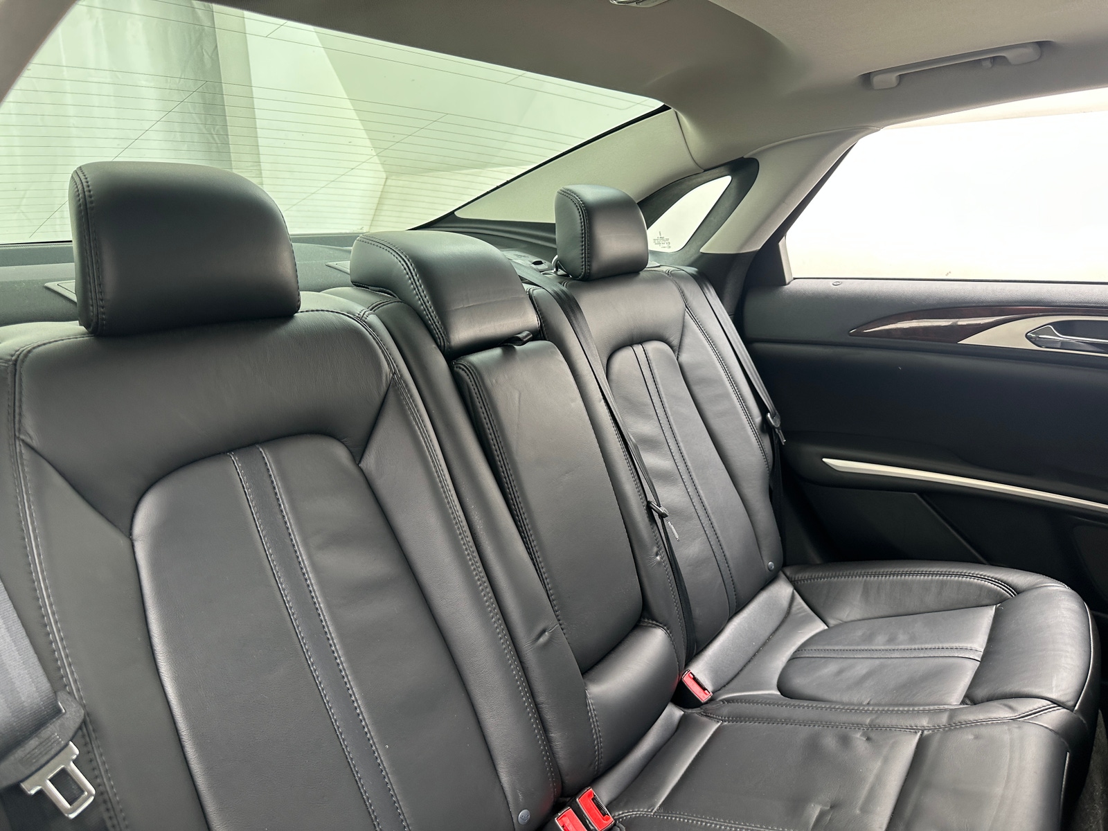 Thumbnail: 2016 Lincoln MKZ - 5