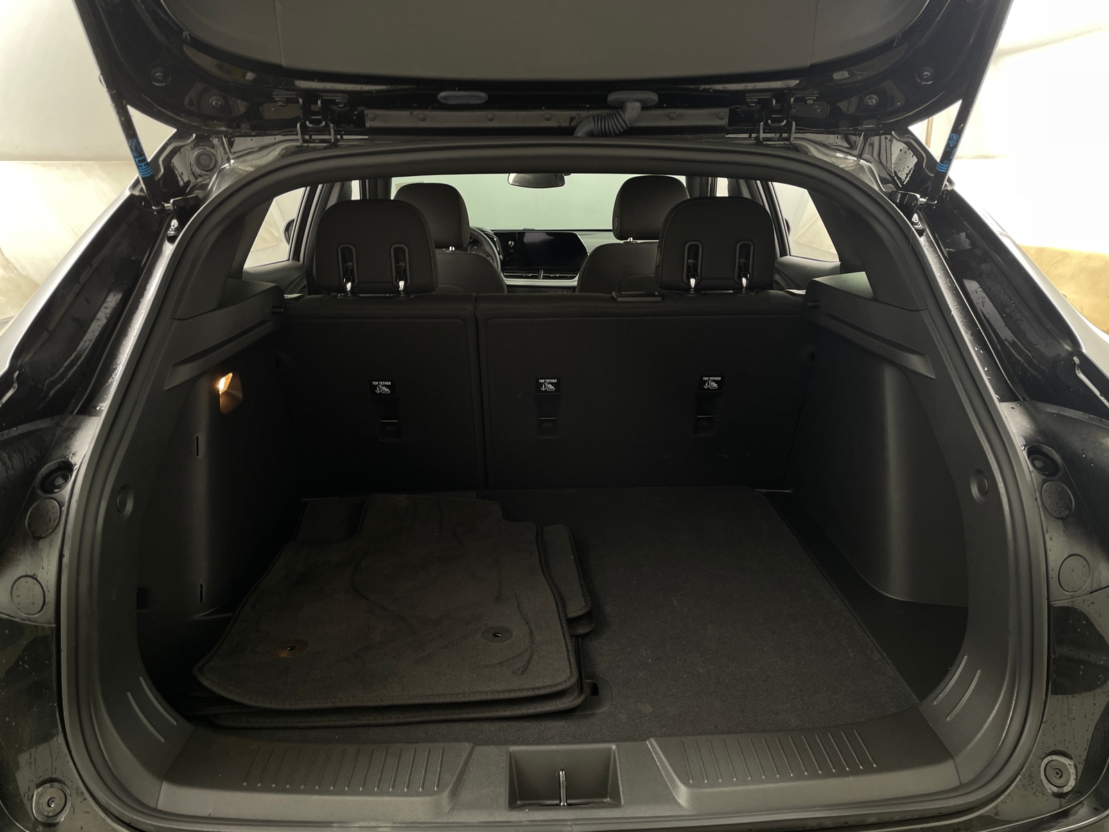 Thumbnail: 2025 Chevrolet Trax - 7