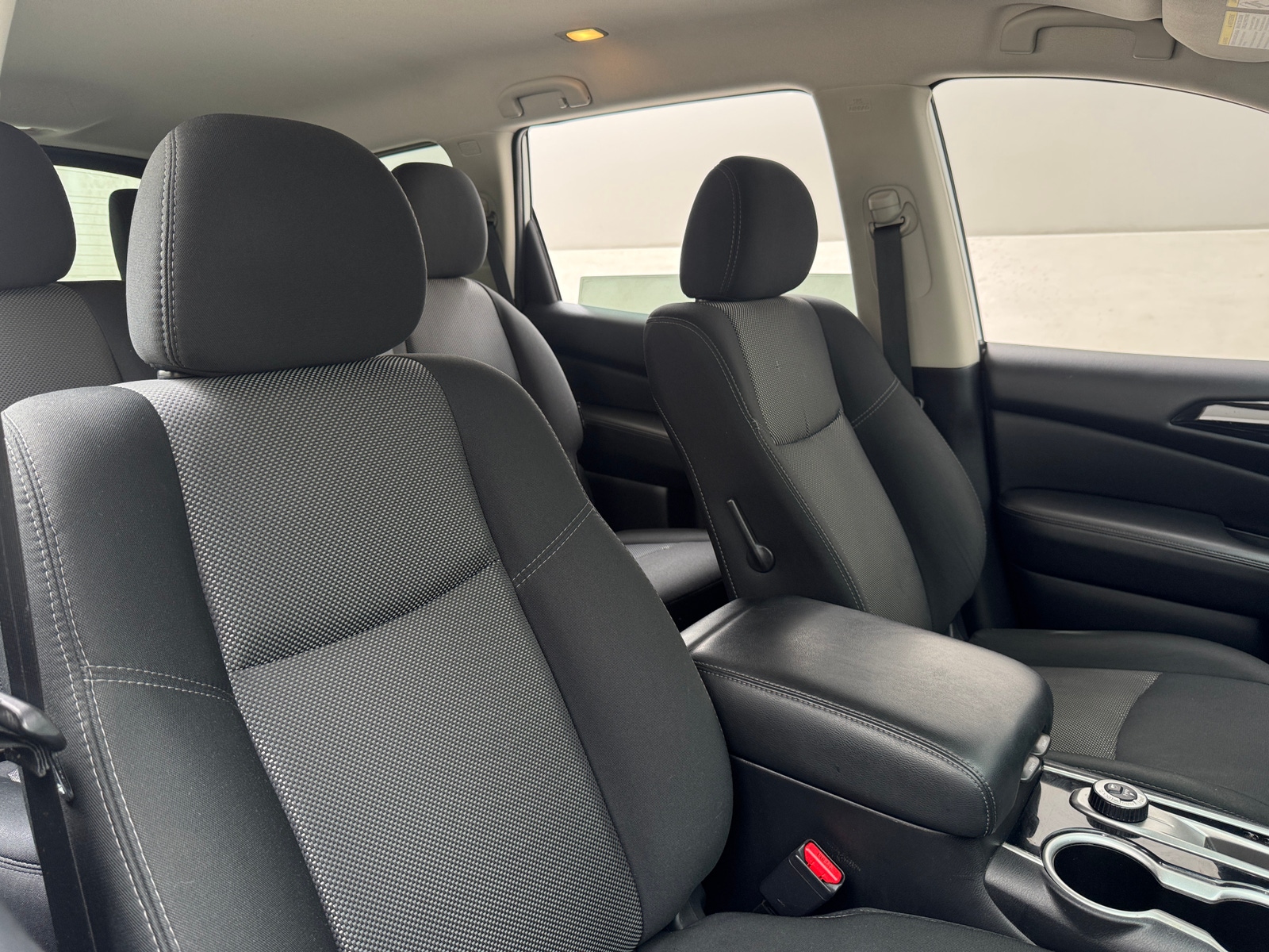 Thumbnail: 2020 Nissan Pathfinder - 2