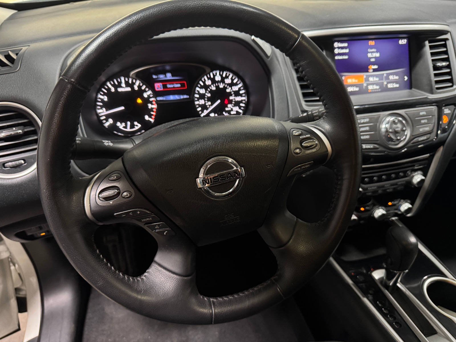 Thumbnail: 2020 Nissan Pathfinder - 5