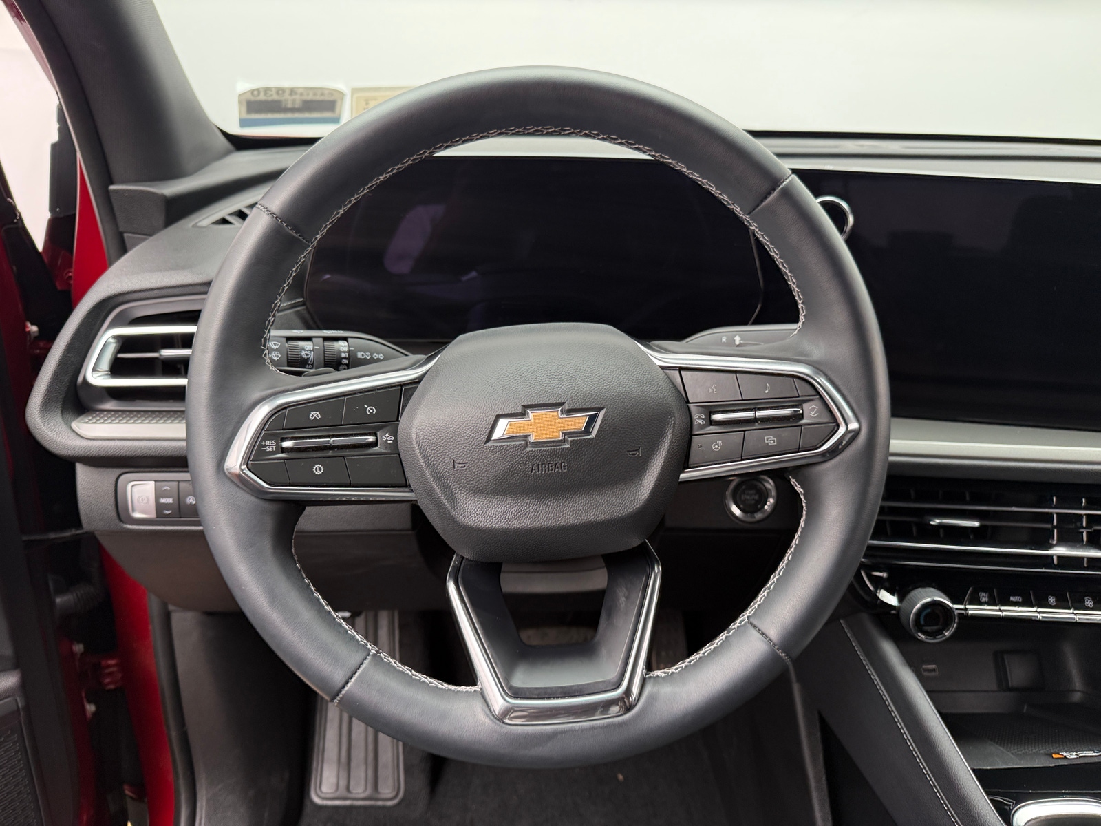 Thumbnail: 2025 Chevrolet Traverse - 4