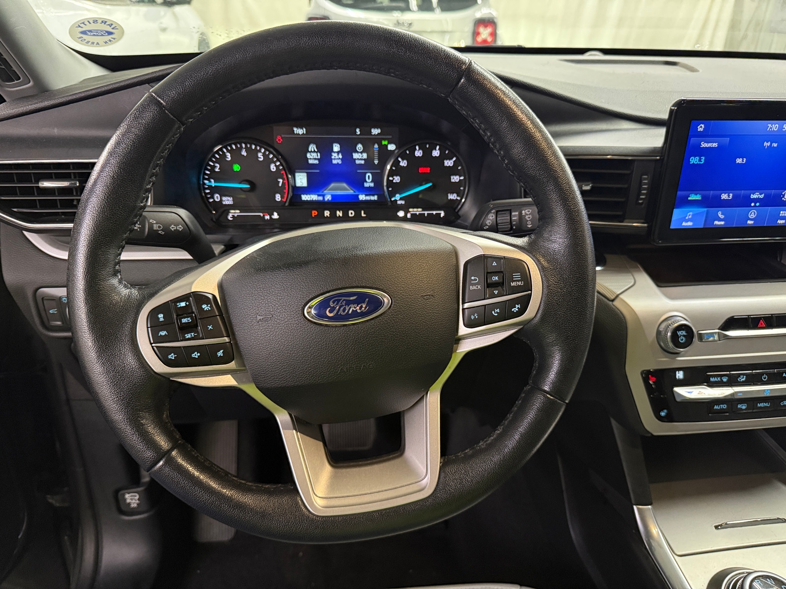 Thumbnail: 2021 Ford Explorer - 4