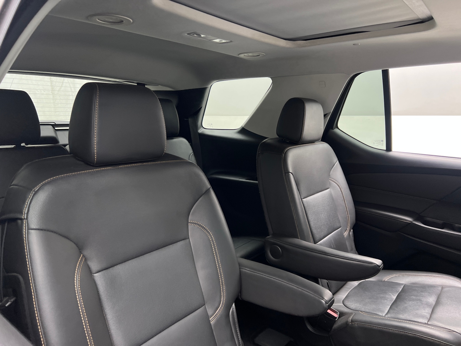 Thumbnail: 2020 Chevrolet Traverse - 5