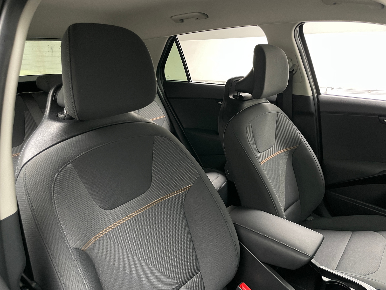 Thumbnail: 2025 Kia Niro - 2