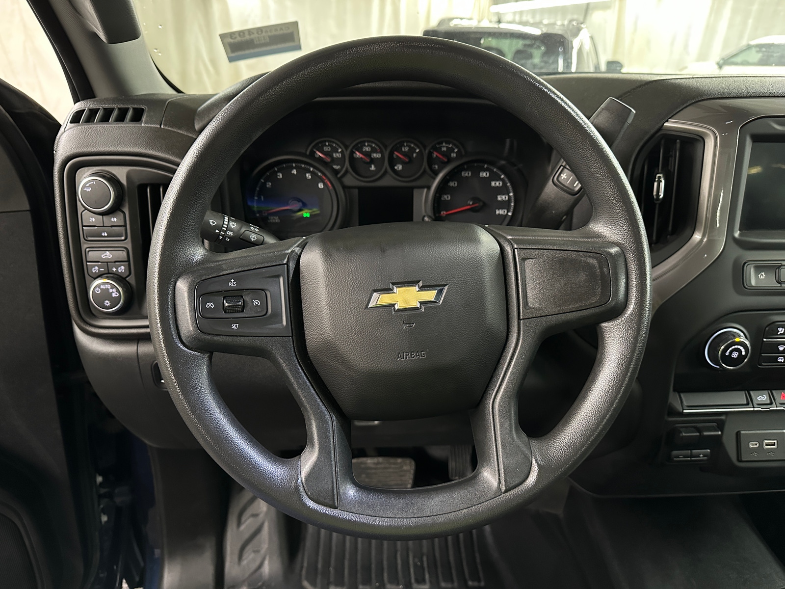 Thumbnail: 2023 Chevrolet Silverado 2500 - 4