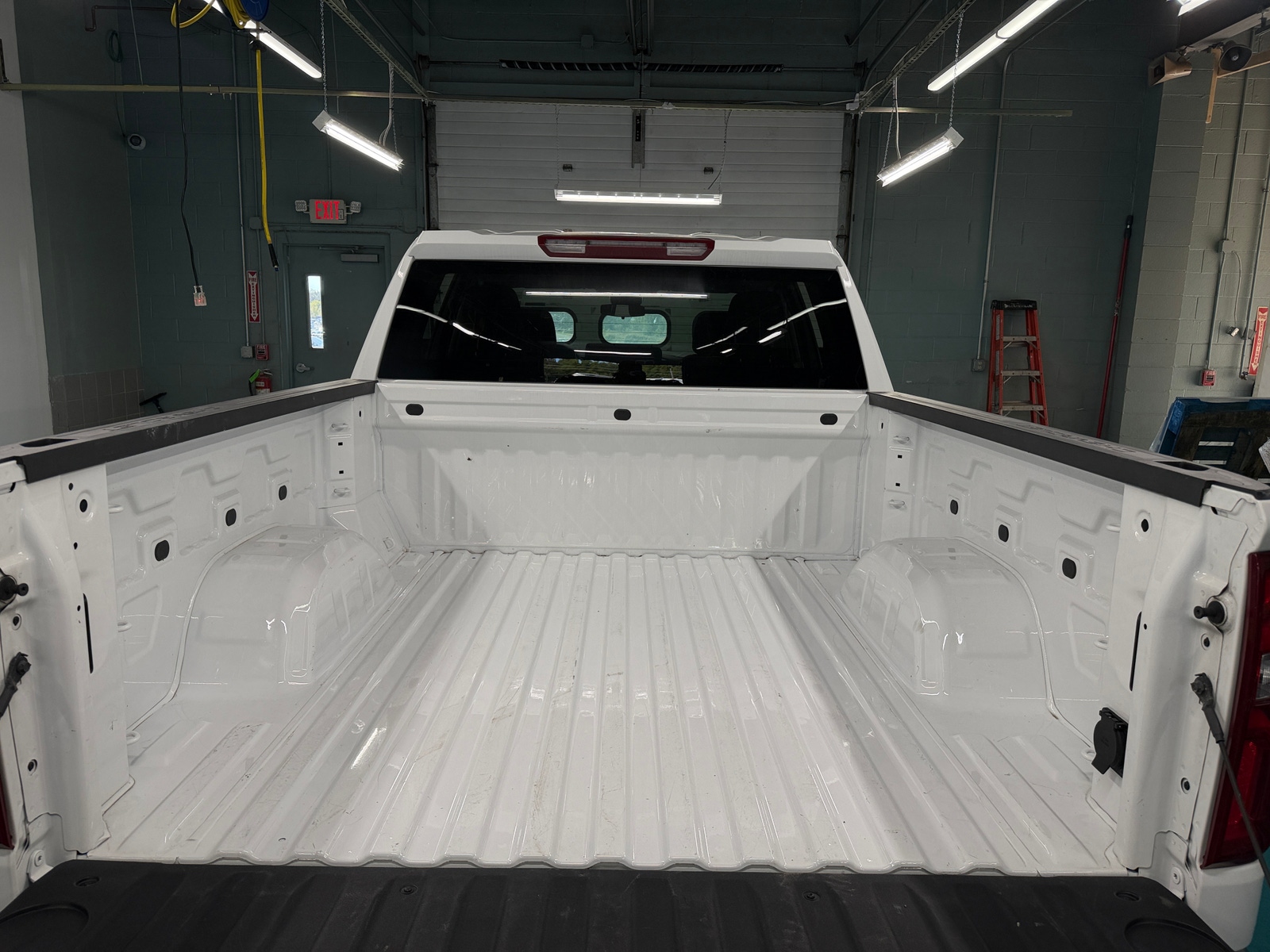 Thumbnail: 2026 Chevrolet Silverado 1500 - 7