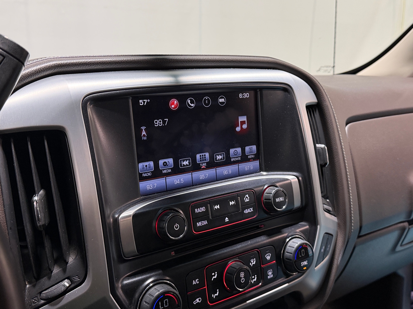 Thumbnail: 2016 GMC Sierra 1500 - 3