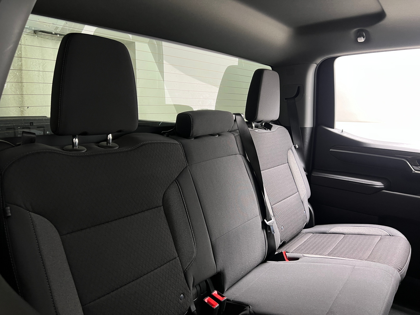 Thumbnail: 2026 Chevrolet Silverado 1500 - 6