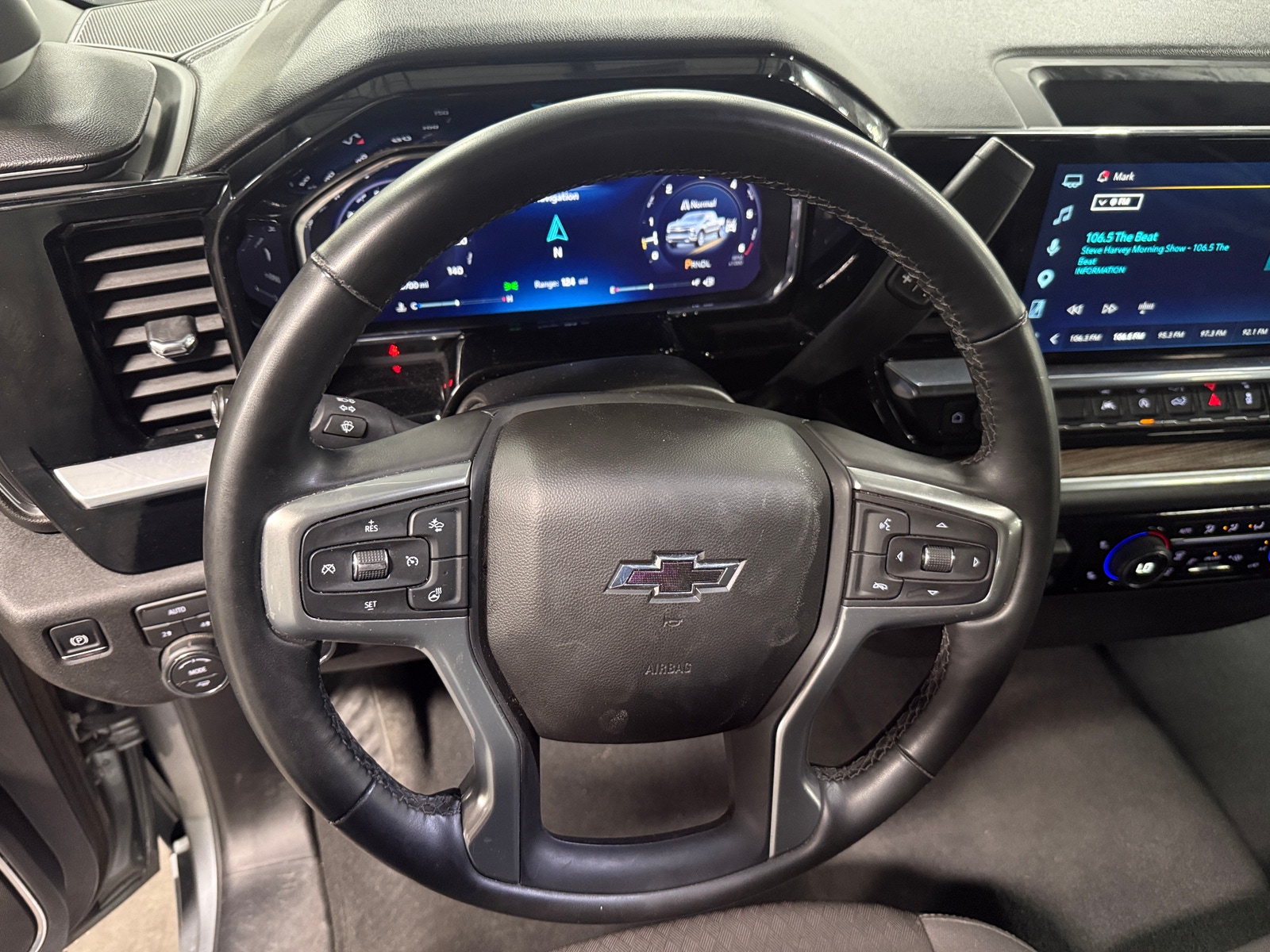 Thumbnail: 2026 Chevrolet Silverado 1500 - 5