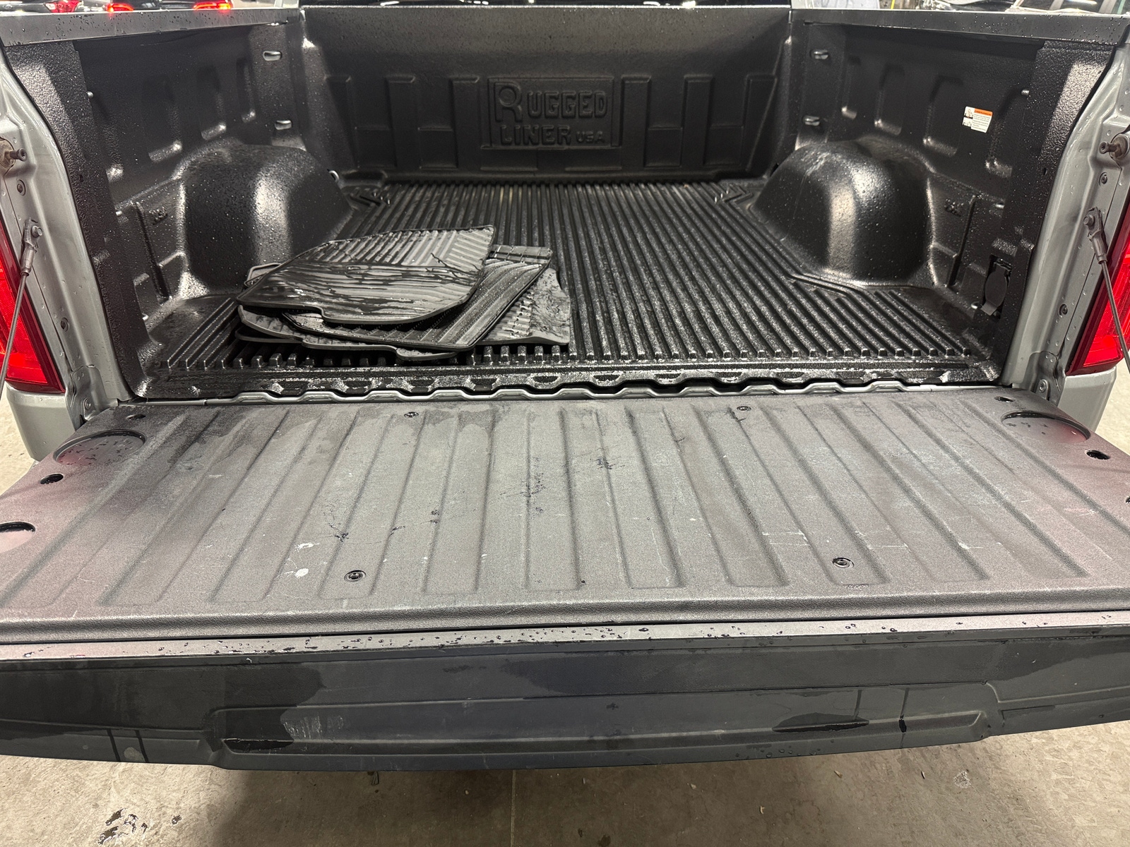 Thumbnail: 2026 Chevrolet Silverado 1500 - 7