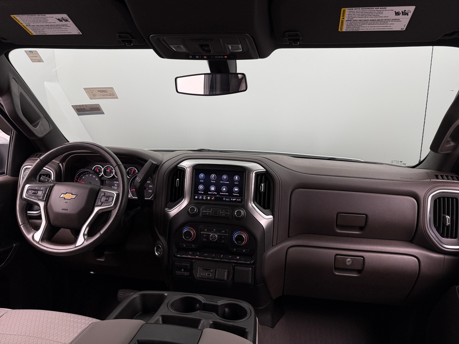 Thumbnail: 2020 Chevrolet Silverado 1500 - 3