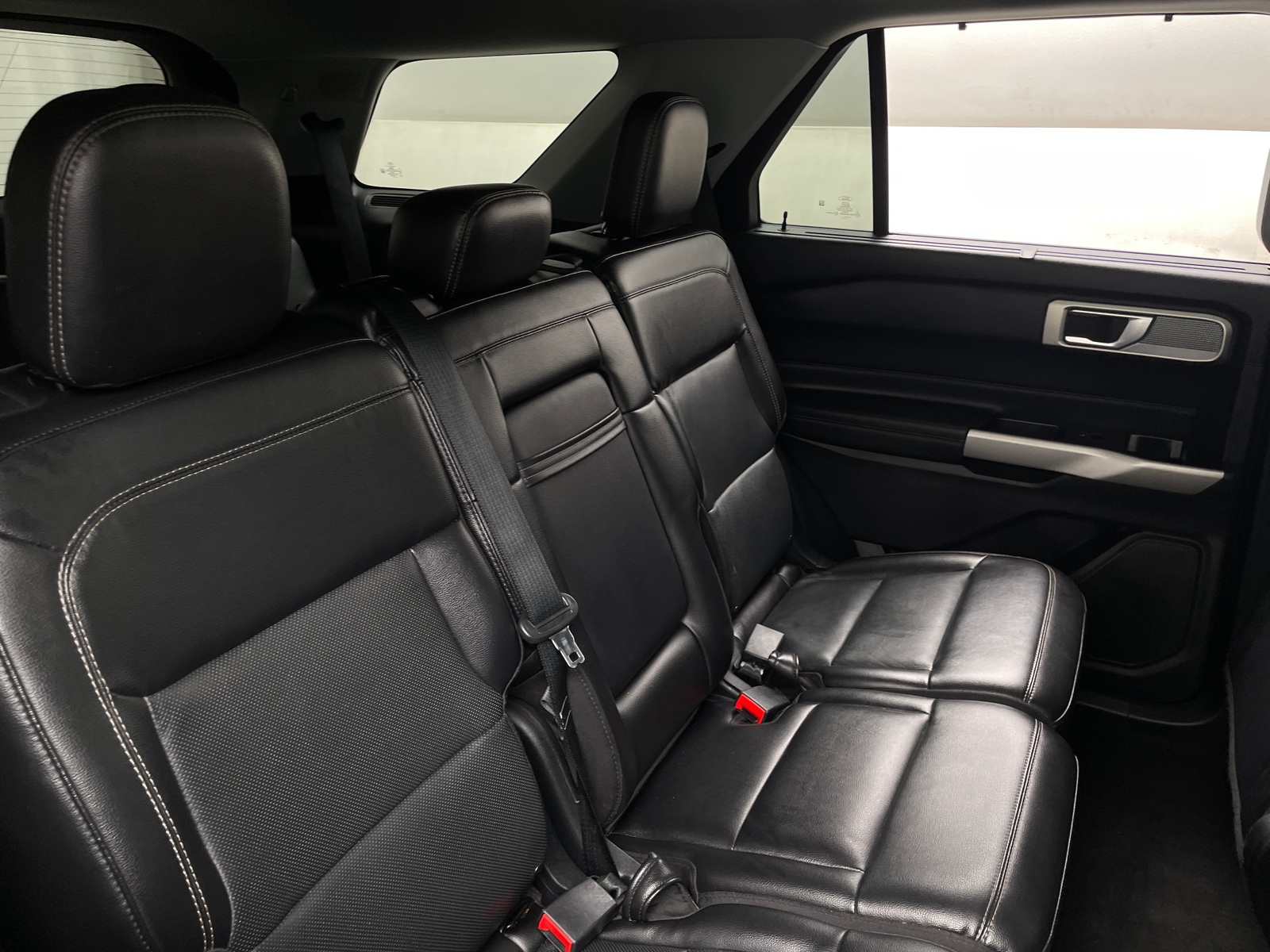 Thumbnail: 2021 Ford Explorer - 5