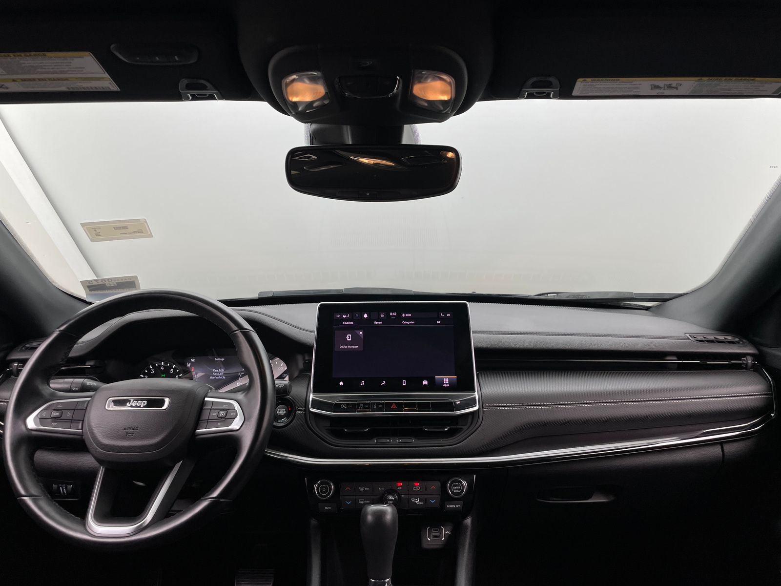 Thumbnail: 2022 Jeep Compass - 3