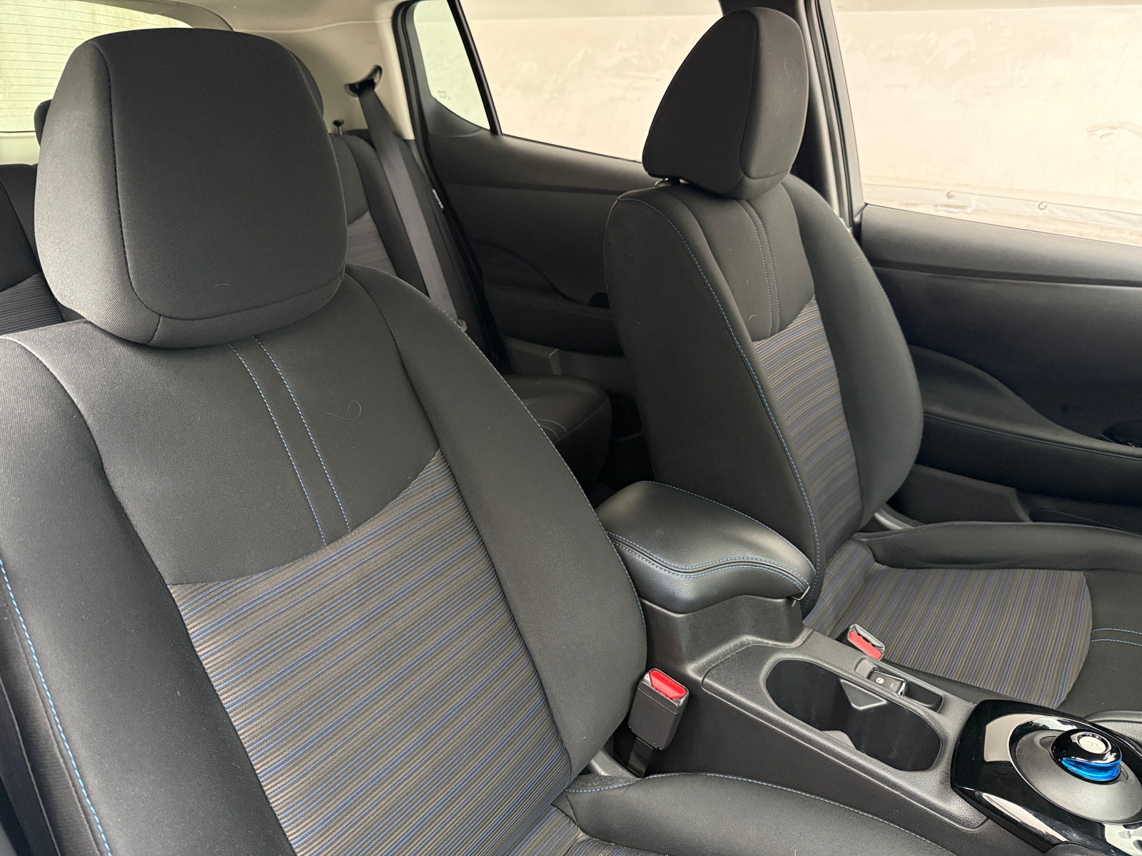 Thumbnail: 2025 Nissan Leaf - 2