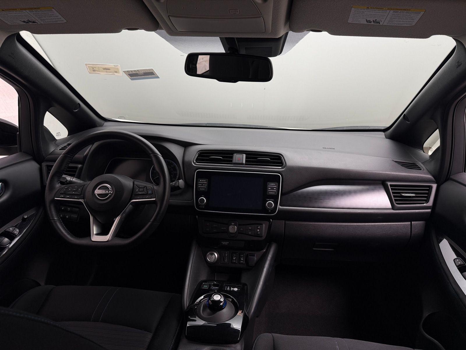Thumbnail: 2025 Nissan Leaf - 3