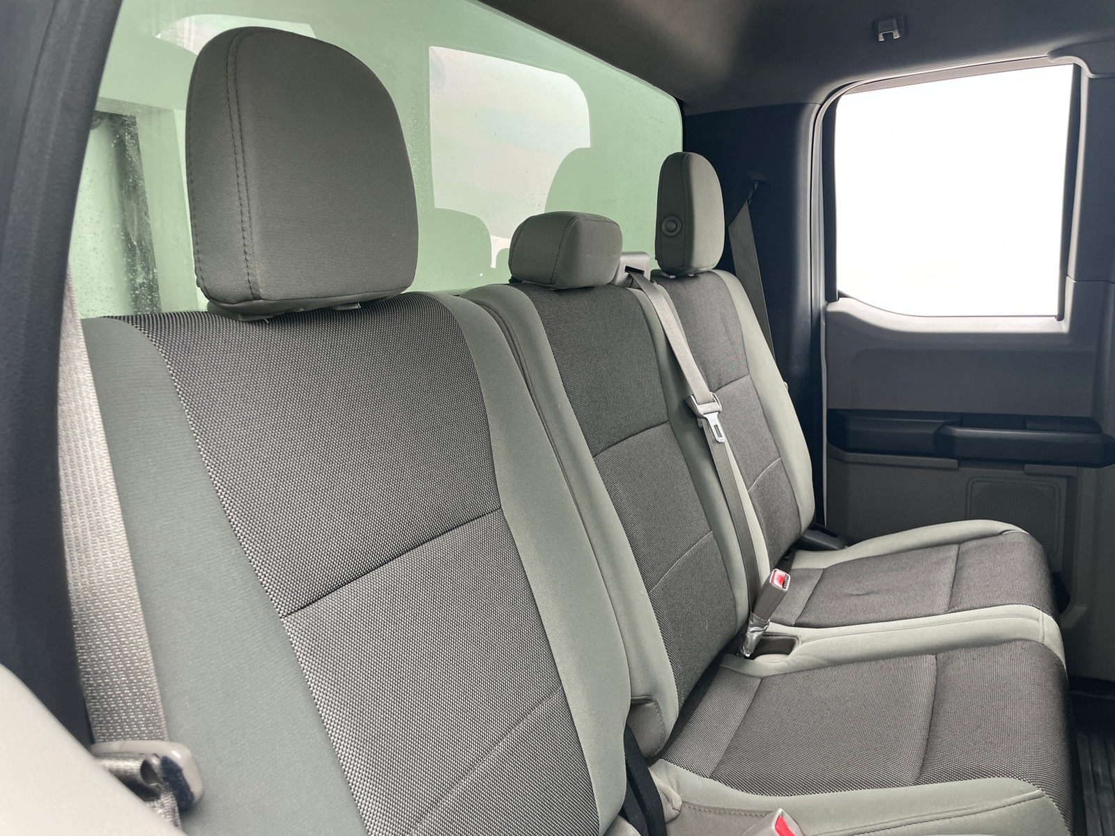 Thumbnail: 2015 Ford Econoline - 6