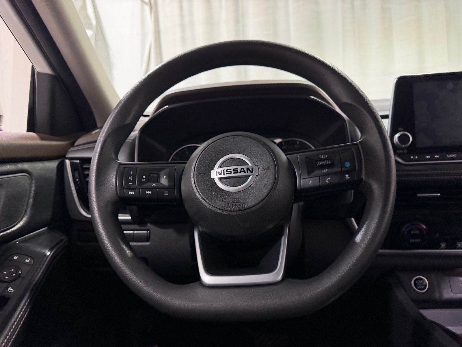 Thumbnail: 2021 Nissan Rogue - 5