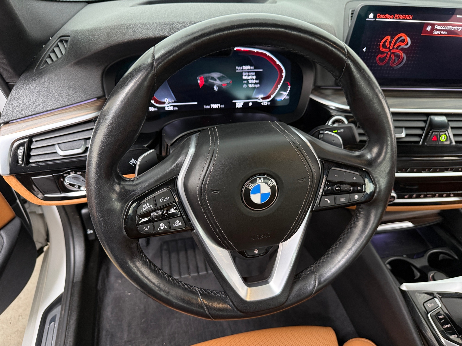 Thumbnail: 2021 BMW 5 Series - 4