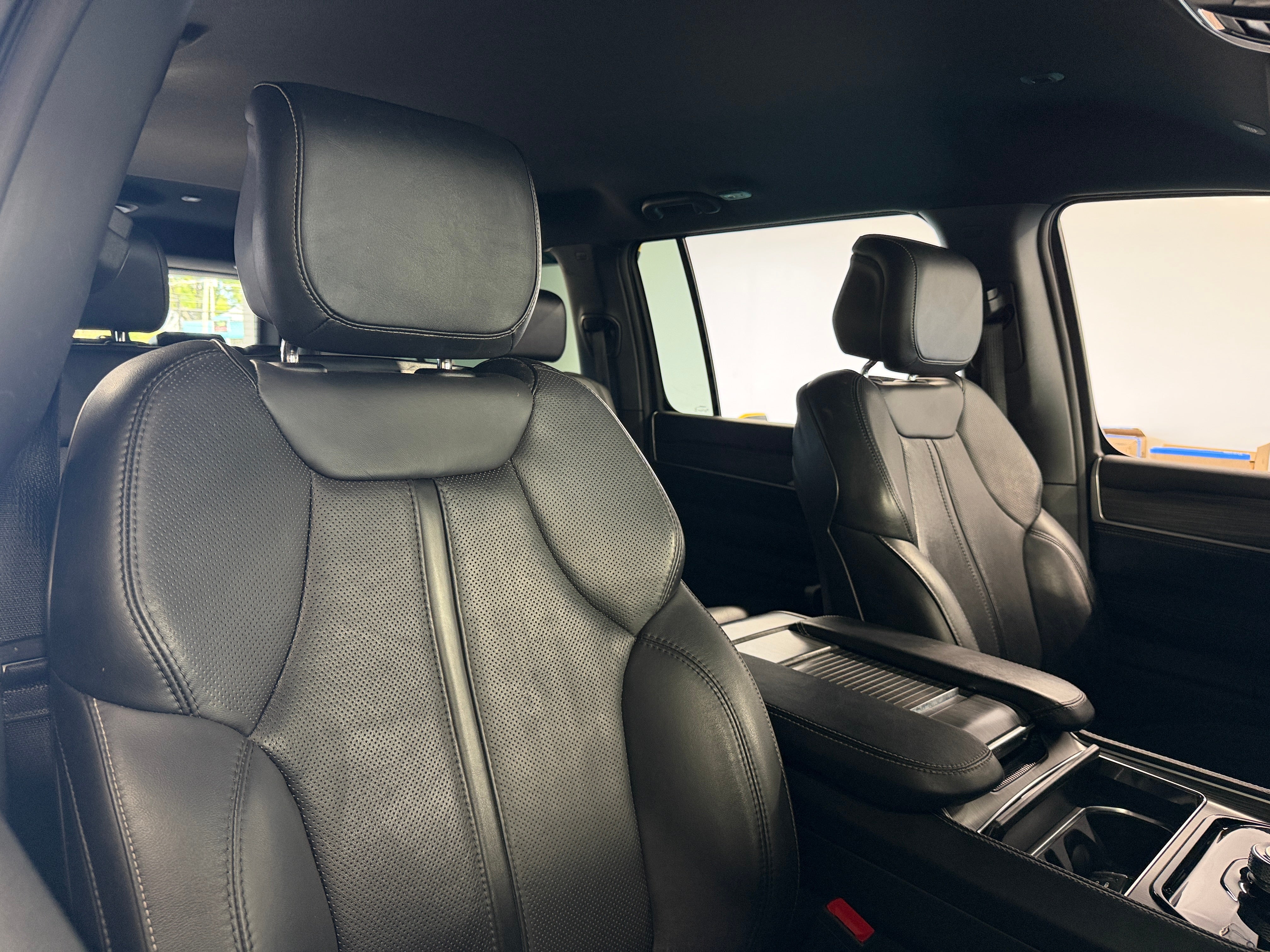 2024 Jeep Wagoneer L