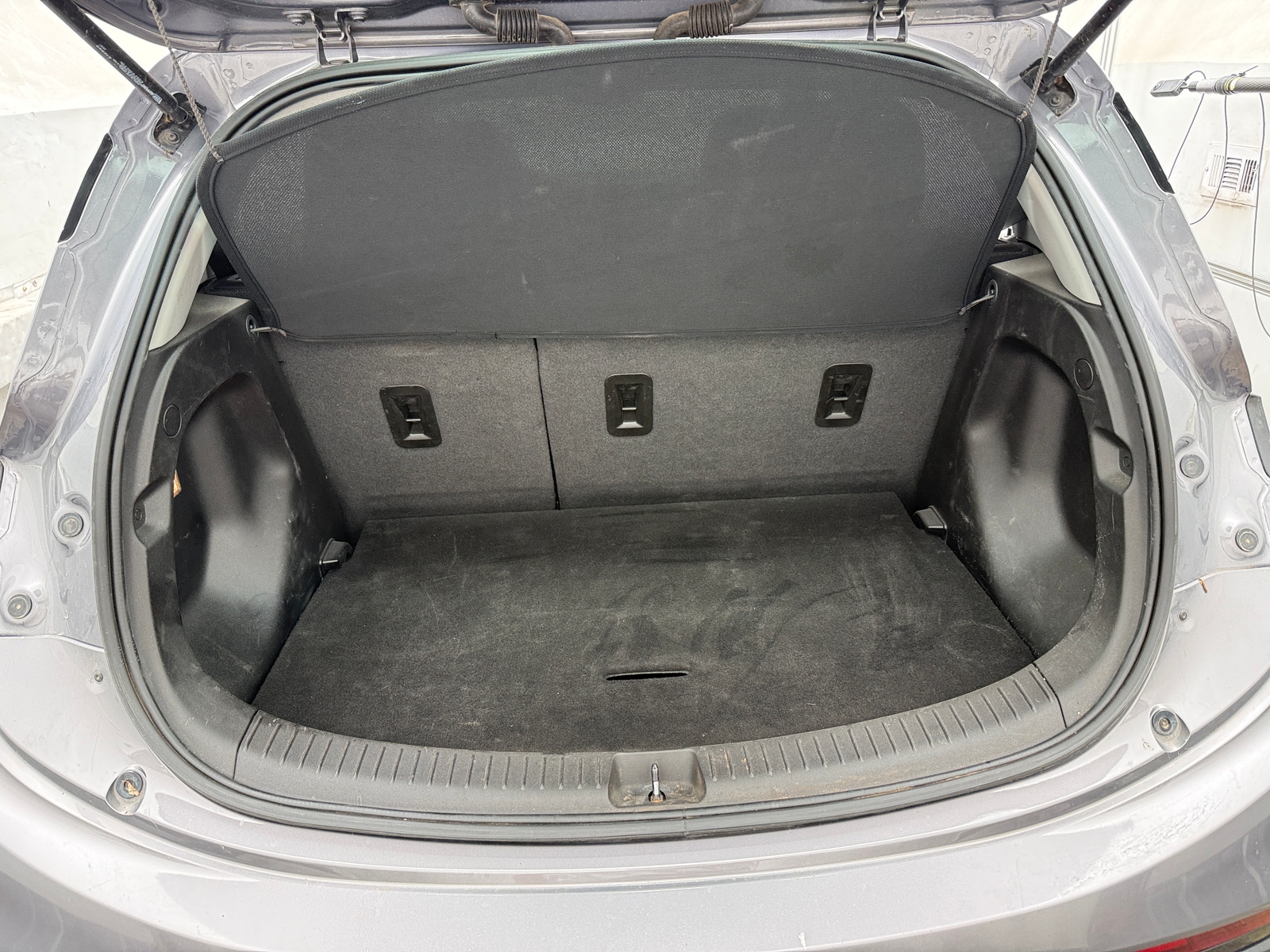 Thumbnail: 2022 Chevrolet Bolt EV - 6