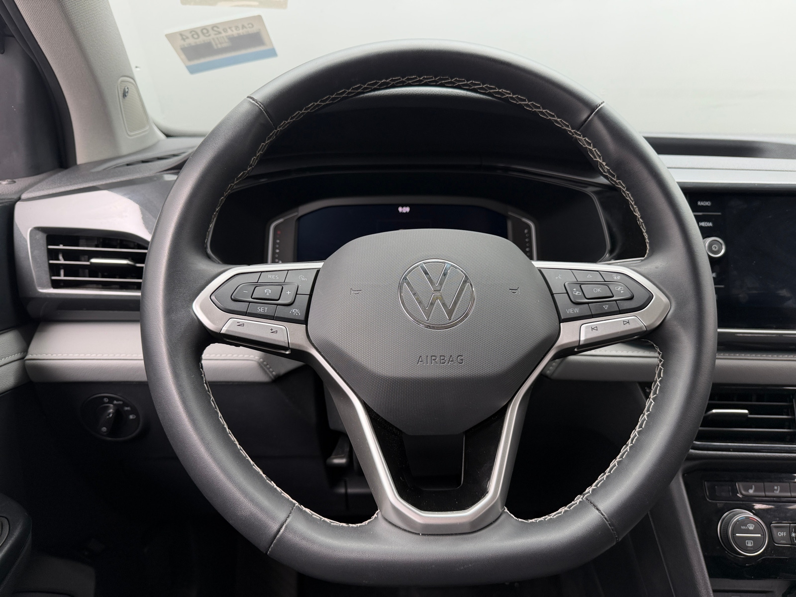 Thumbnail: 2024 Volkswagen Taos - 4